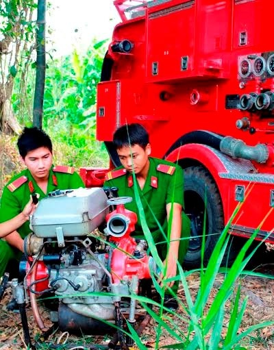 canh bao chay rung U Minh anh 1