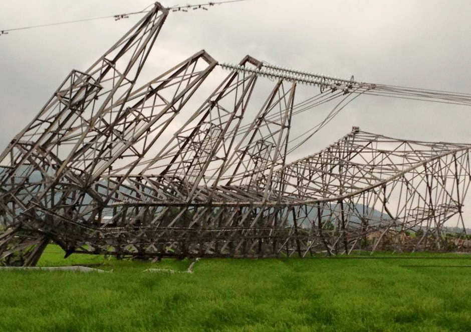 Quat do cot dien cao the 500kV anh 2