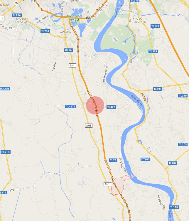 Xe tải lật trên cao tốc Pháp Vân ảnh 3 Xe tai lat tren cao toc Phap Van anh 3