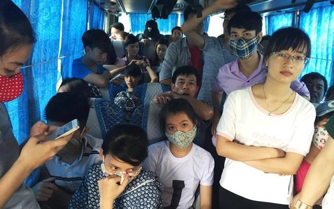 Phat tai xe nhoi nhet 93 hanh khach hon 23 trieu hinh anh