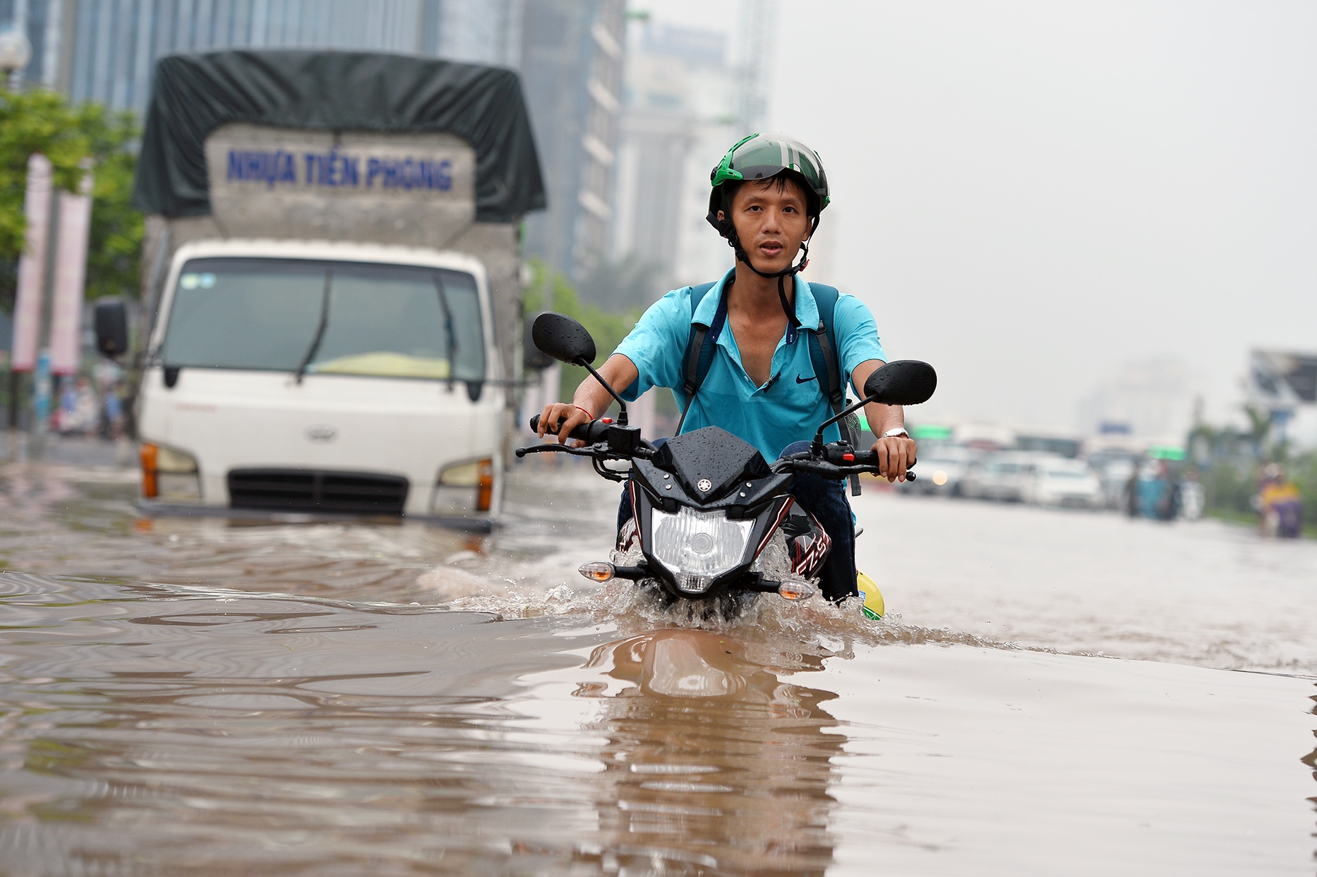 Ha Noi ngap sau anh 12