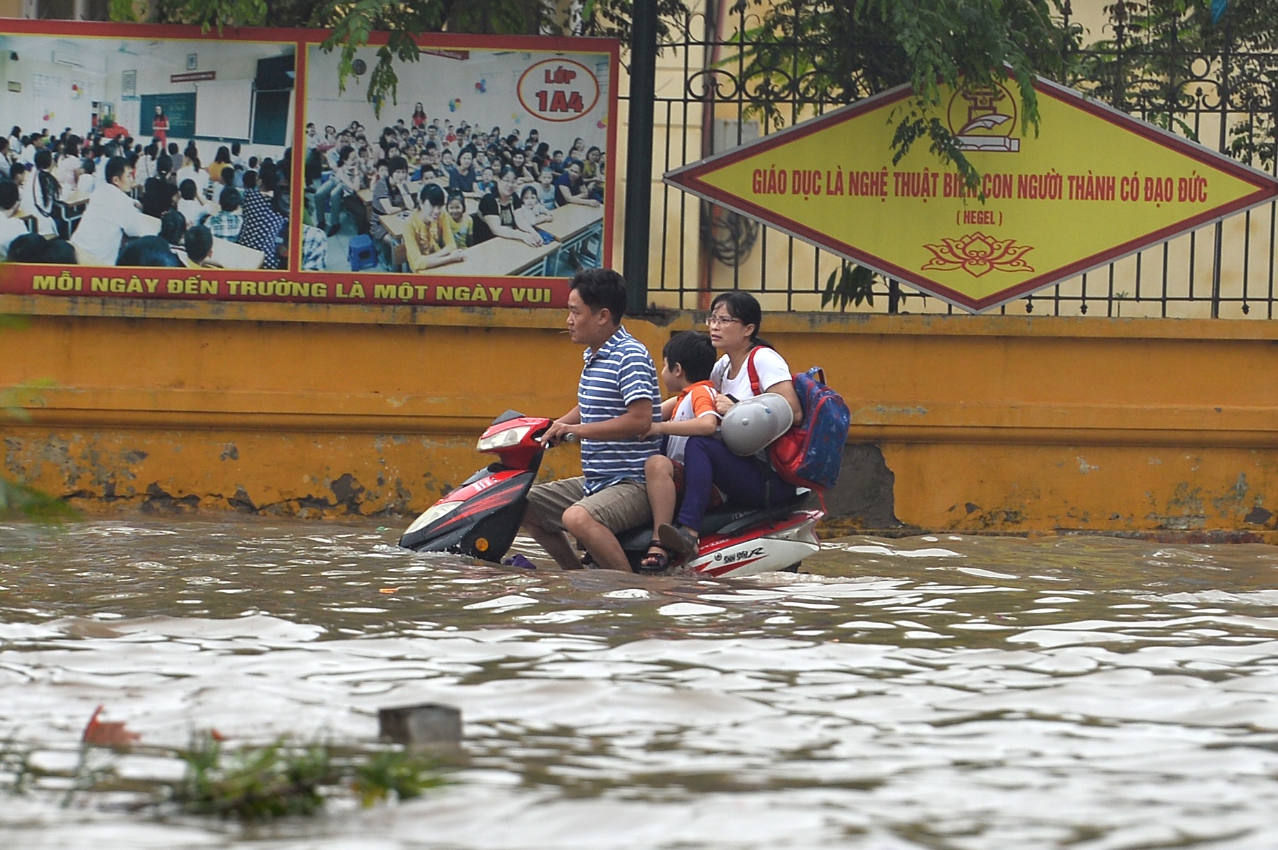 Ha Noi ngap sau anh 15