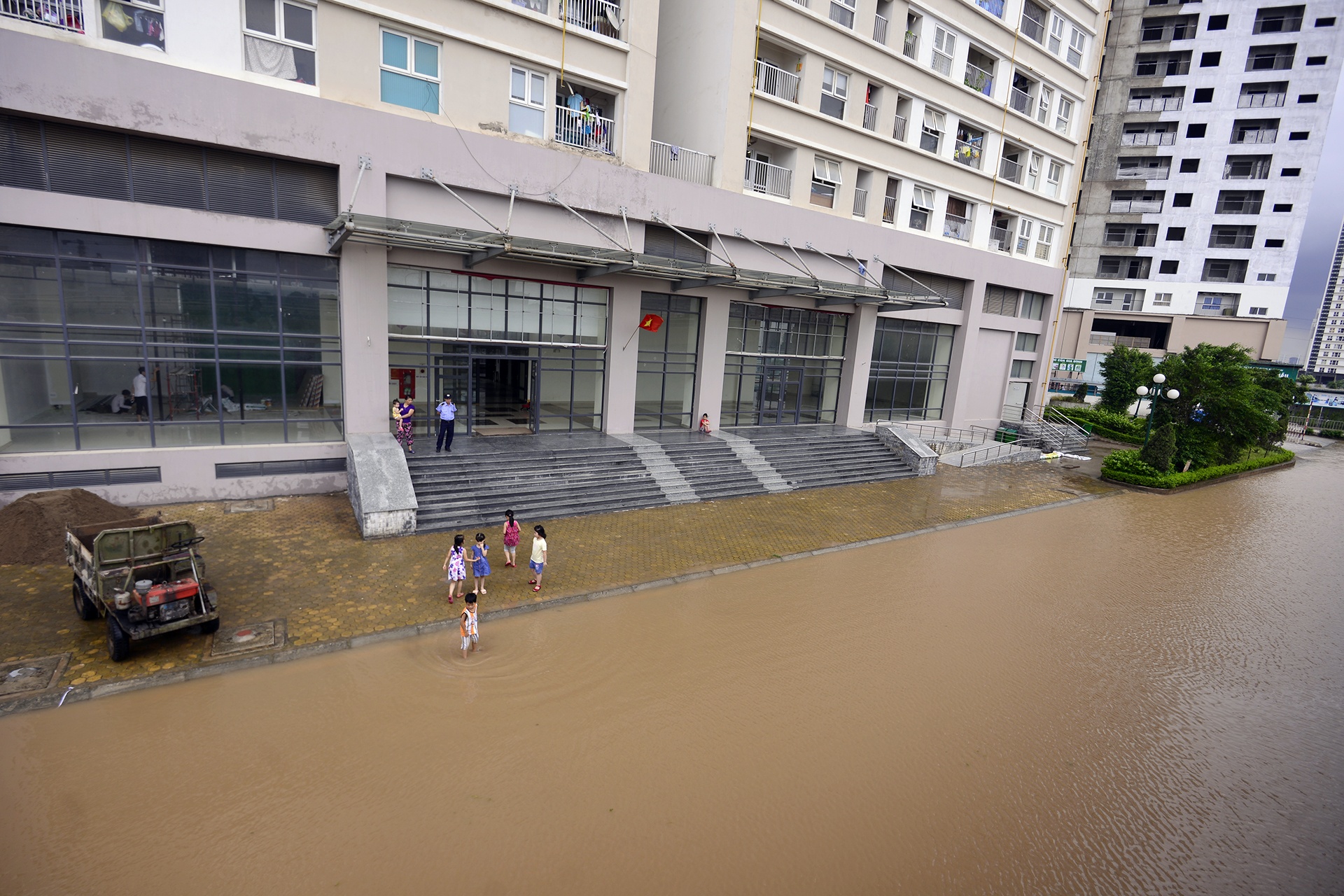 con mua ky luc anh 2