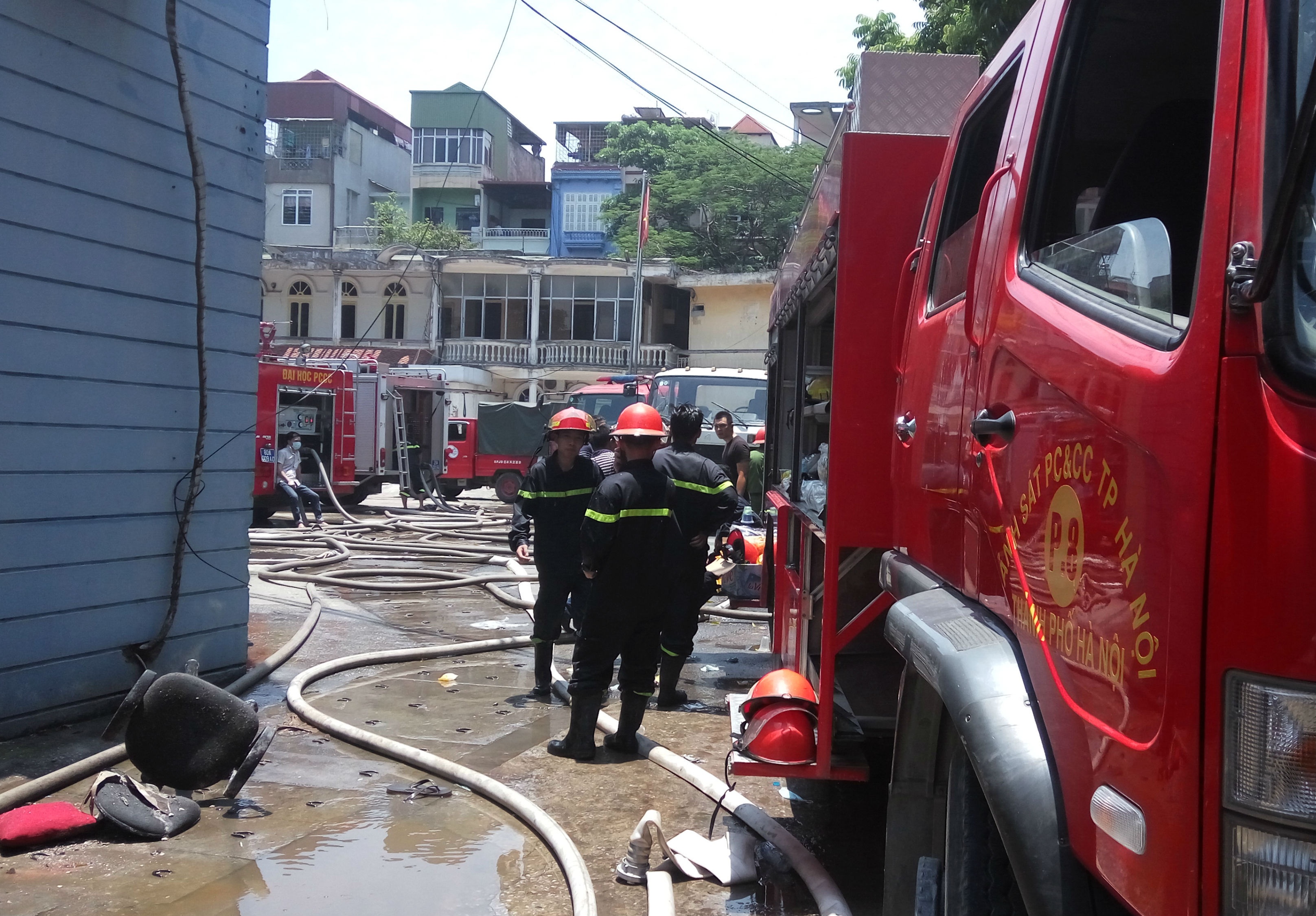 Chay van phong o Ha Noi anh 4