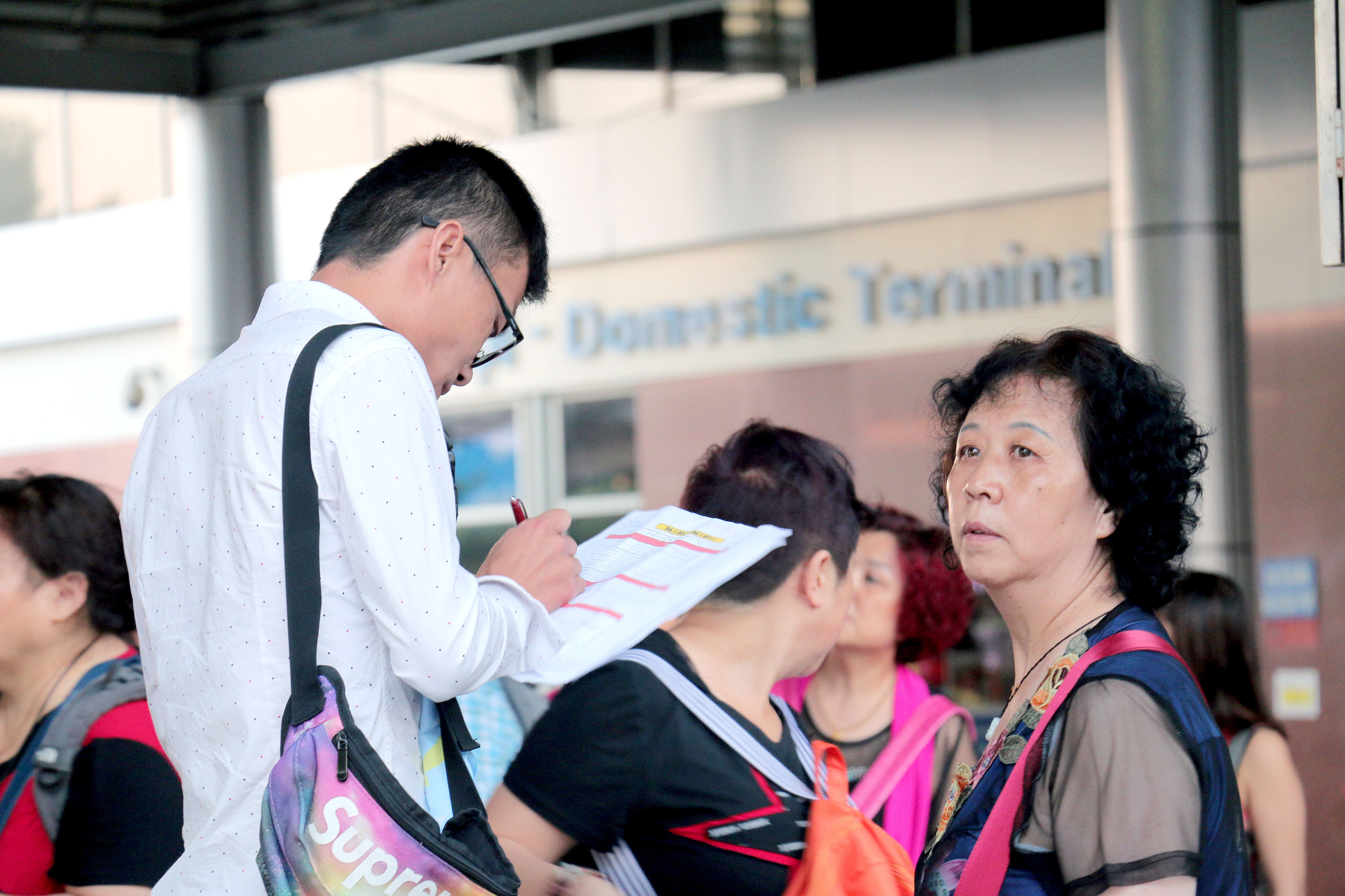 Cong ty chuyen phuc vu khach Trung Quoc bi phat 80 trieu hinh anh