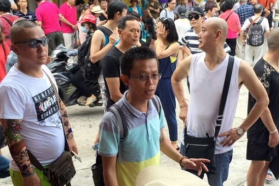 Truc xuat 66 nguoi Trung Quoc lam viec khong phep hinh anh