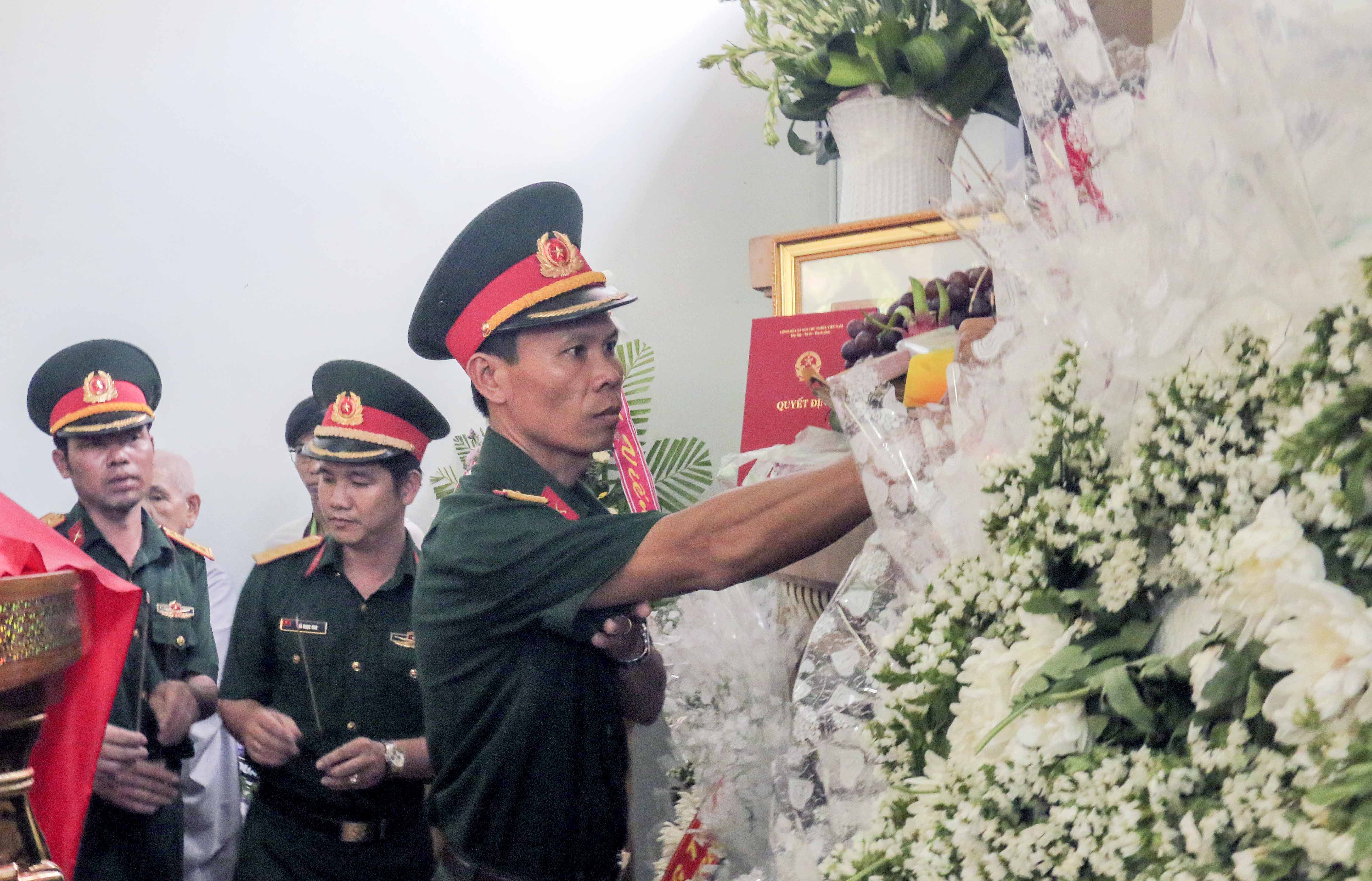 Roi may bay o Phu Yen anh 6