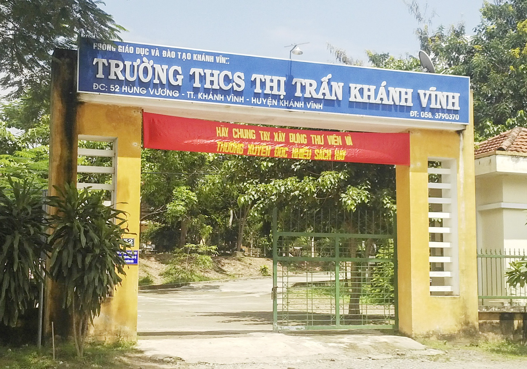 Co giao mang hoc sinh ngu nhu bo hinh anh