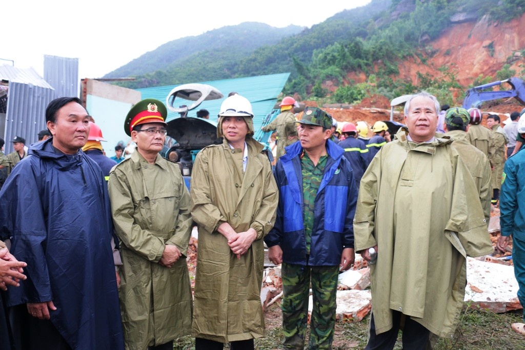 sat lo nui kinh hoang o Khanh Hoa anh 3