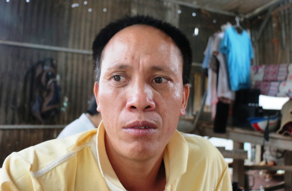 Loi ke nhan chung cuu 5 nguoi ra khoi tran sat lo kinh hoang hinh anh