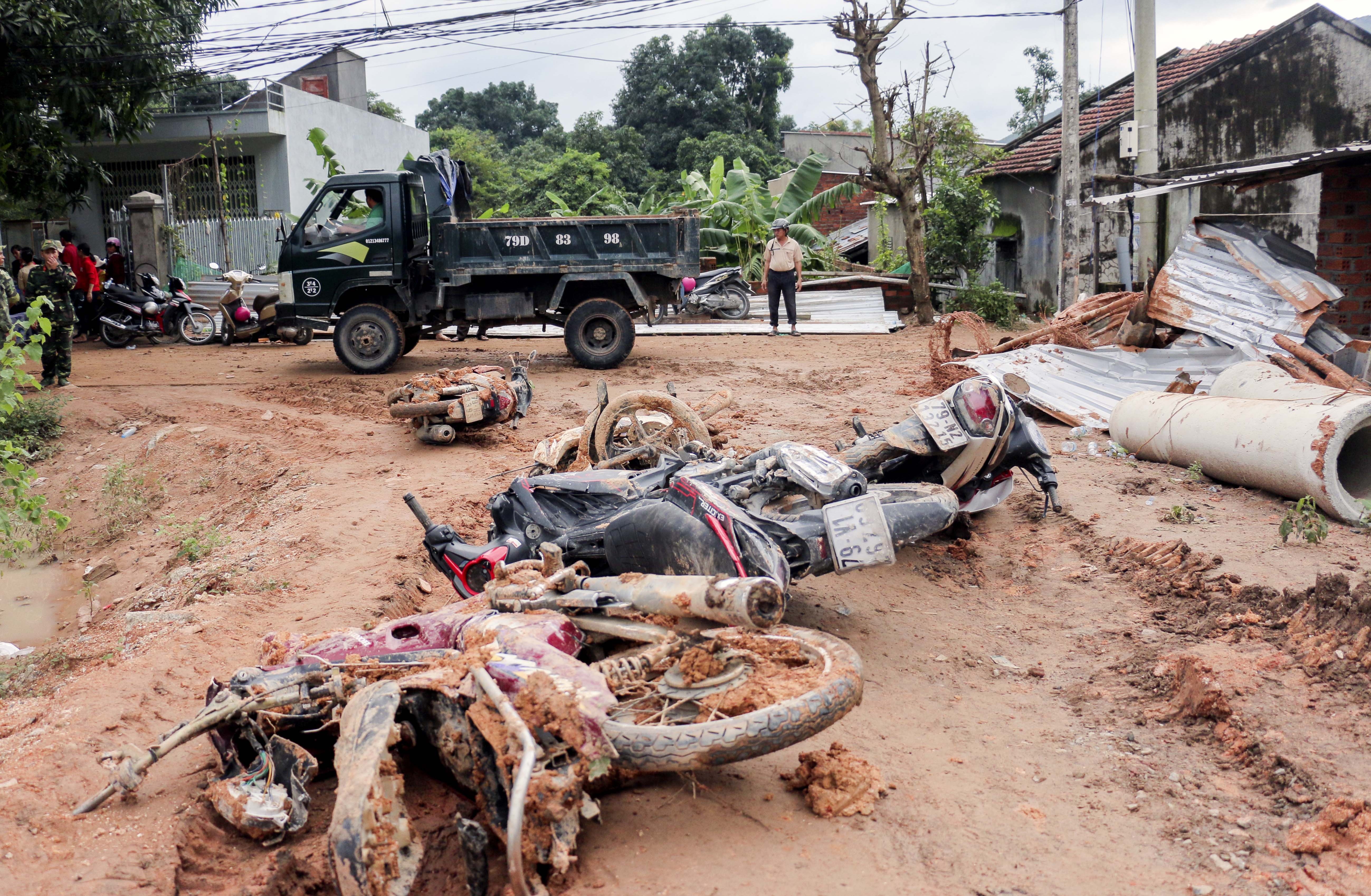 Vu sat lo kinh hoang o Nha Trang anh 2