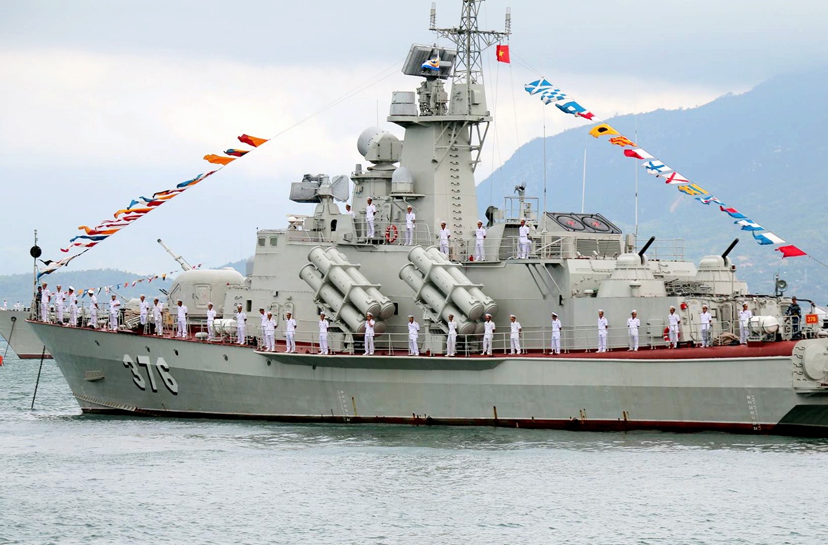 Thuong co tau ngam kilo anh 9