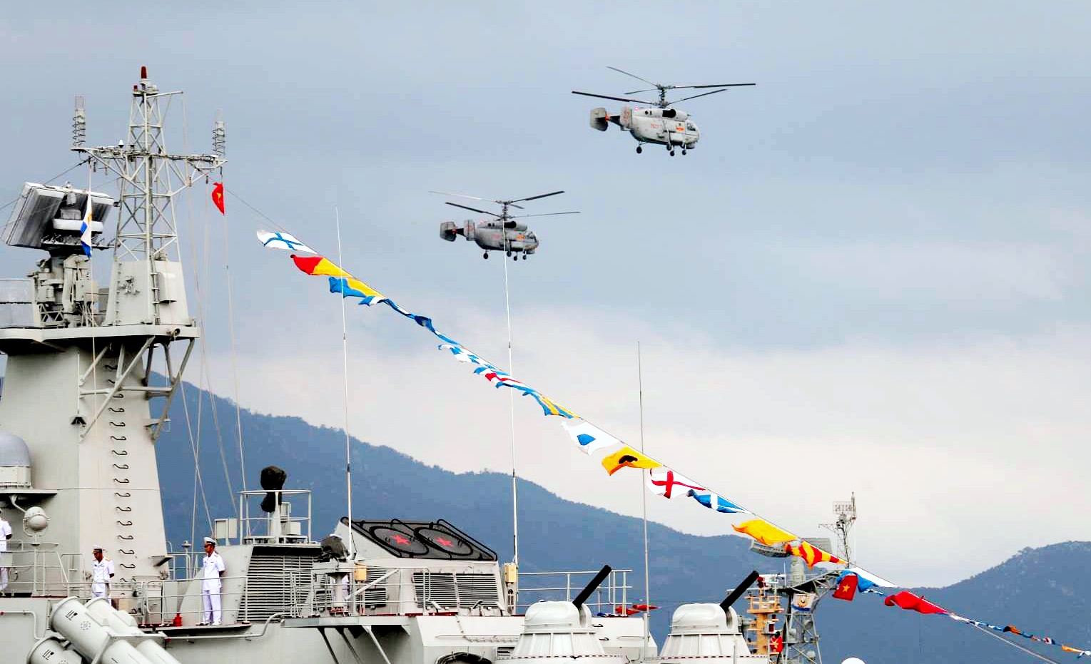 Thuong co tau ngam kilo anh 11