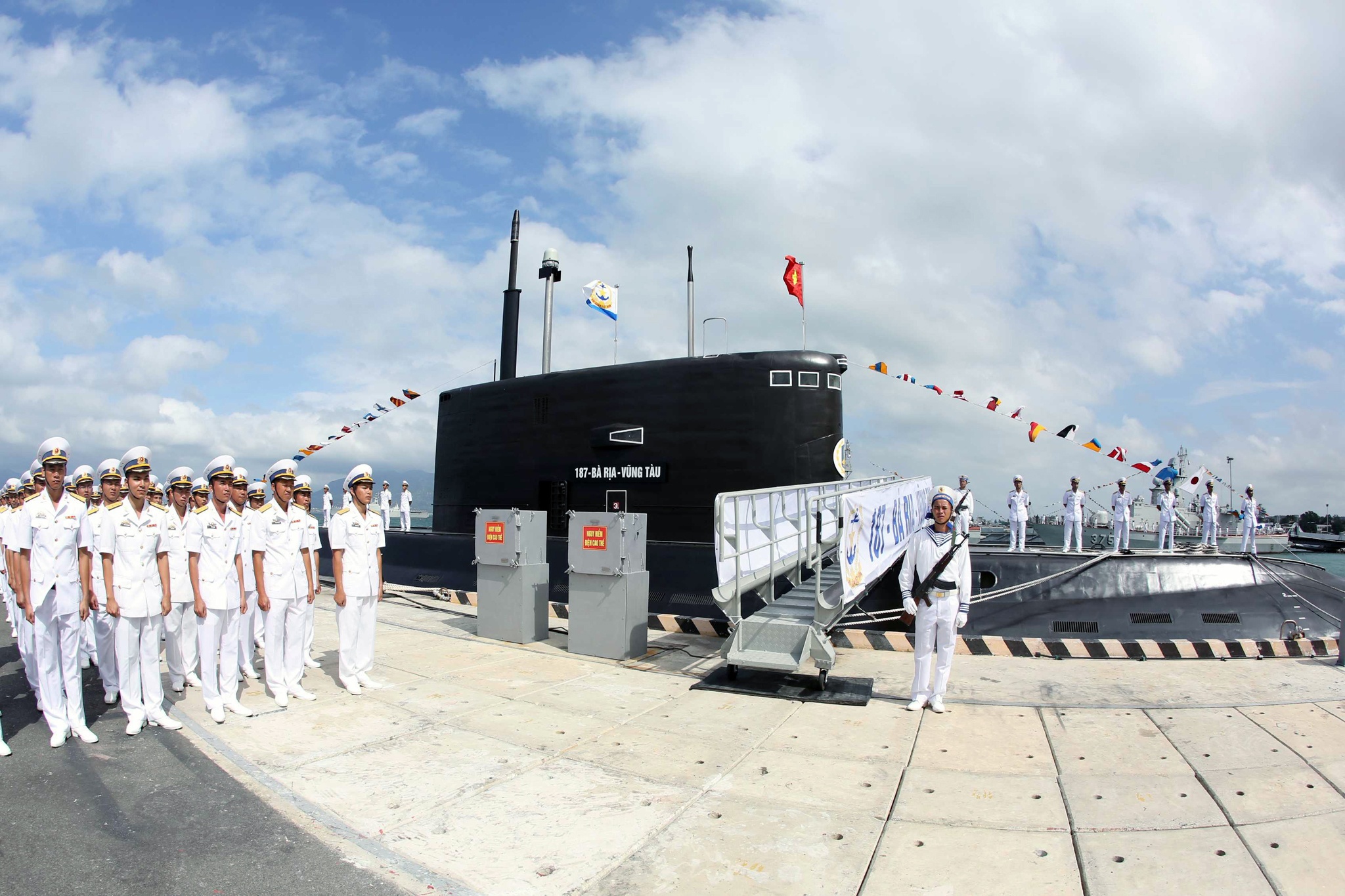 Thuong co tau ngam kilo anh 6