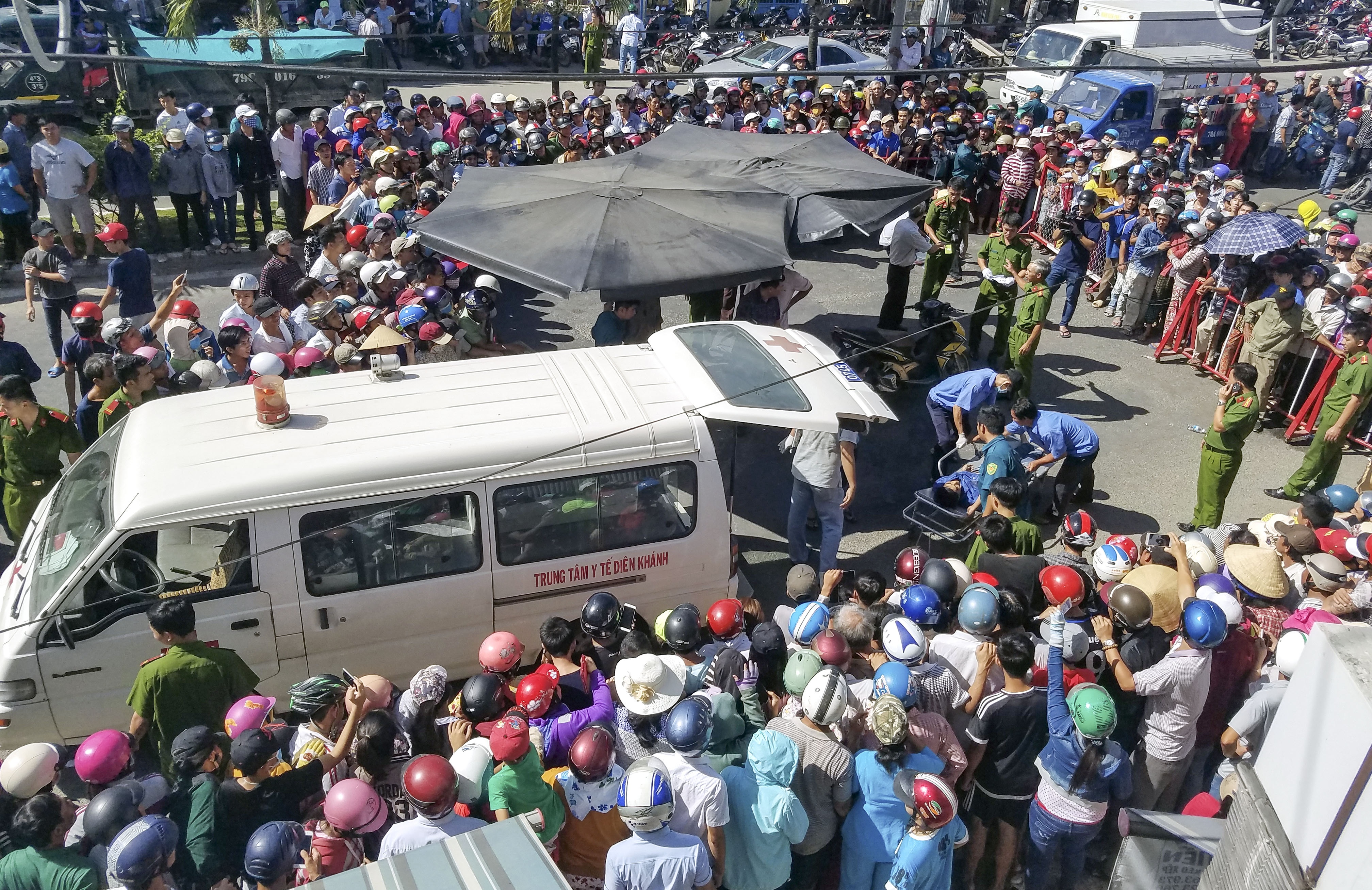 Dung sung ban chet nguoi anh 5