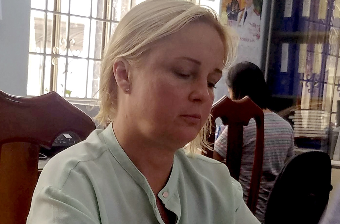 Cong an Khanh Hoa bat vo trum ma tuy Nga hinh anh