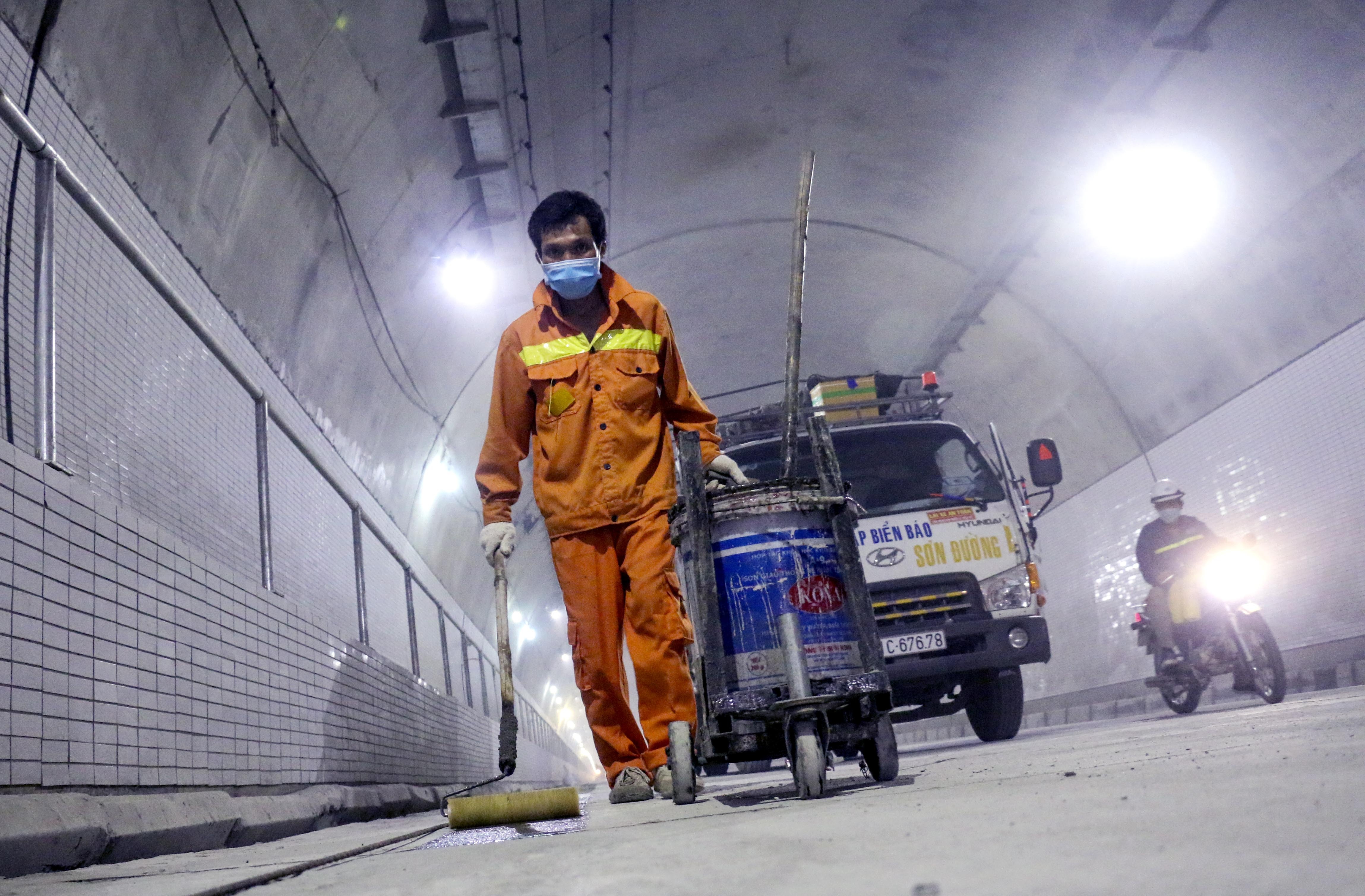 Hầm đường bộ Đèo Cả ảnh 10 Ham duong bo Deo Ca anh 10