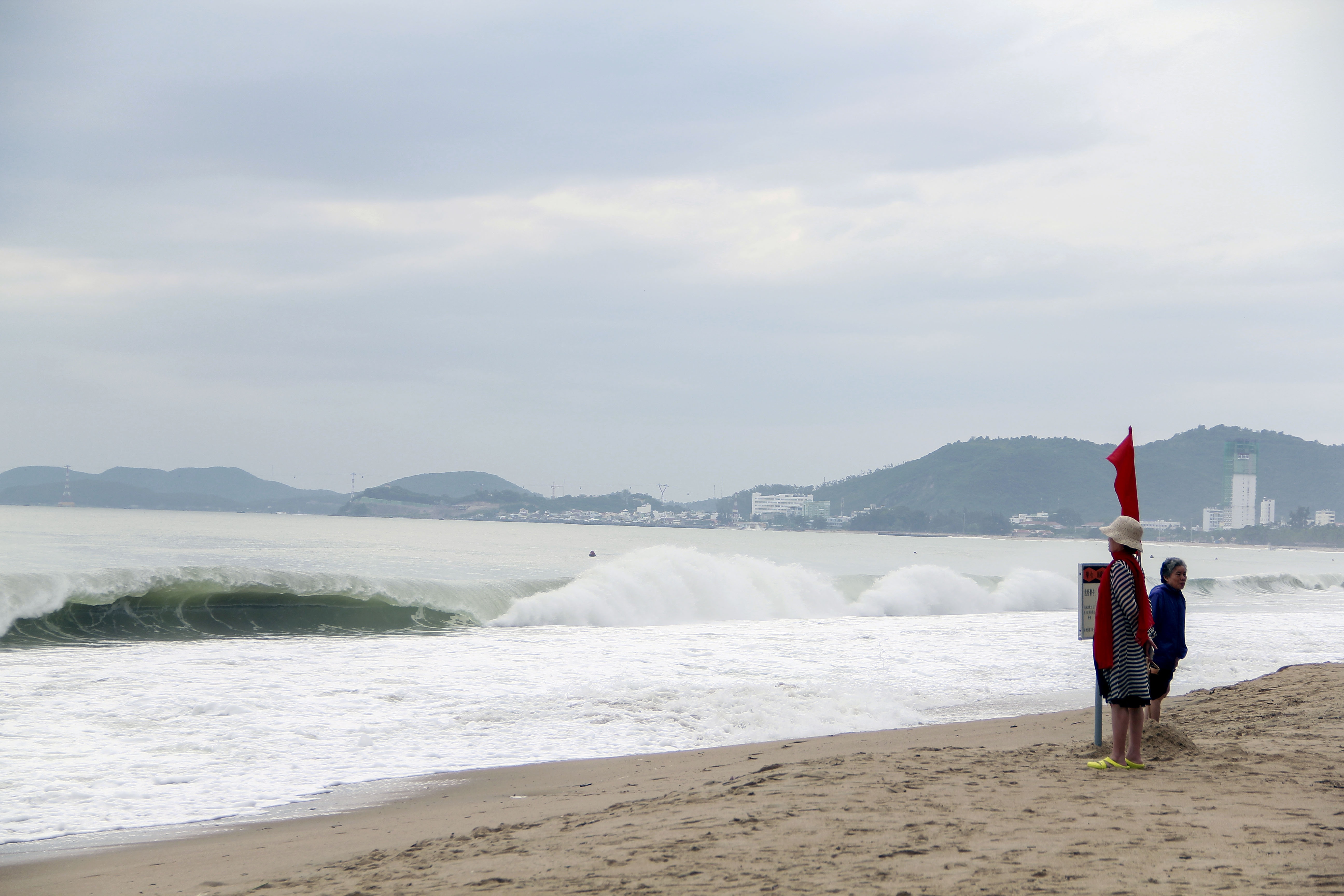 Bao so 12 - Damrey anh 1