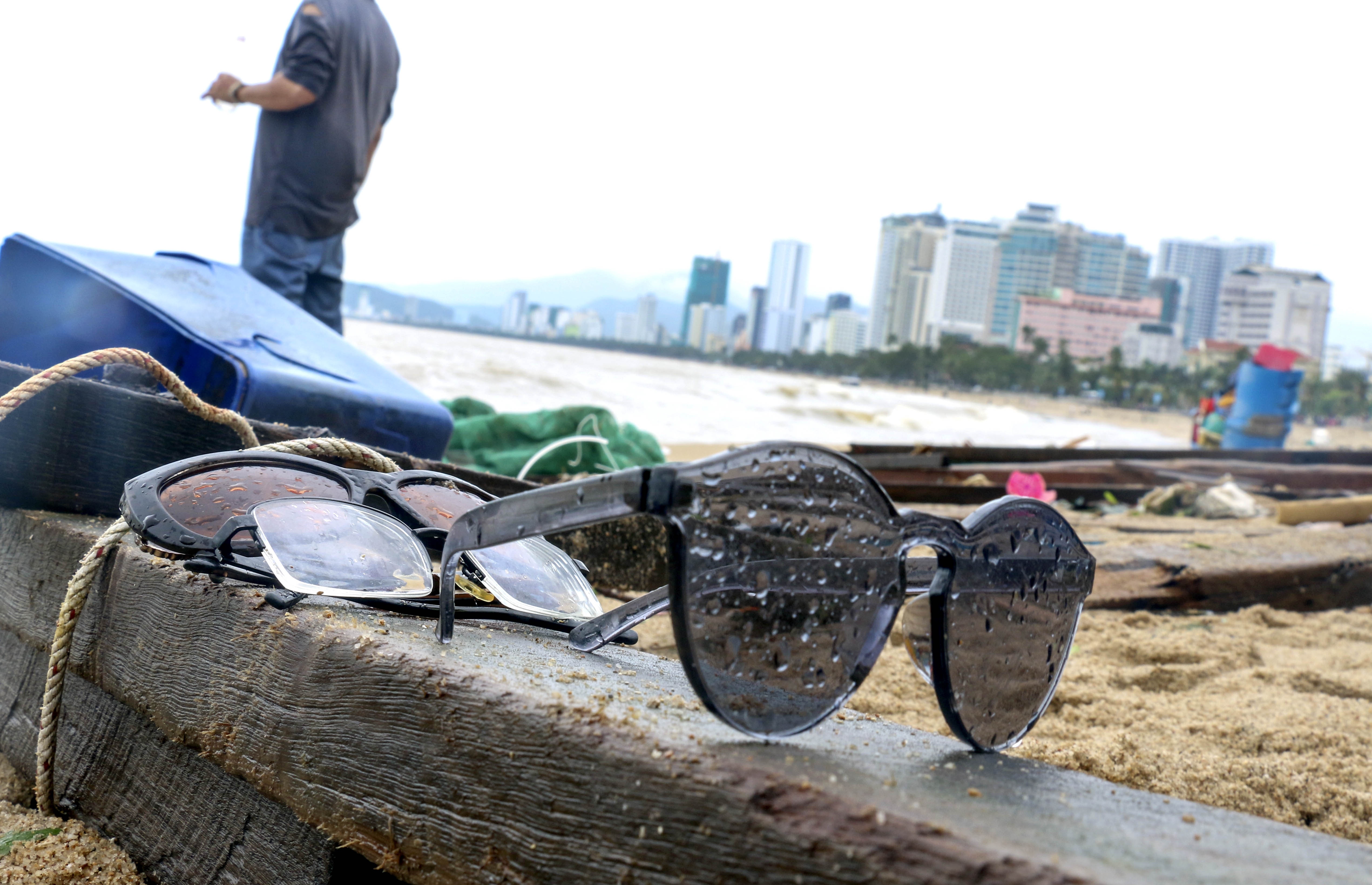 Bão số 12 - Damrey ảnh 9 Bao so 12 - Damrey anh 9