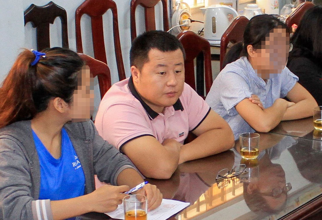 Người Trung Quốc kinh doanh lữ hành chui ảnh 1 Nguoi Trung Quoc kinh doanh lu hanh chui anh 1