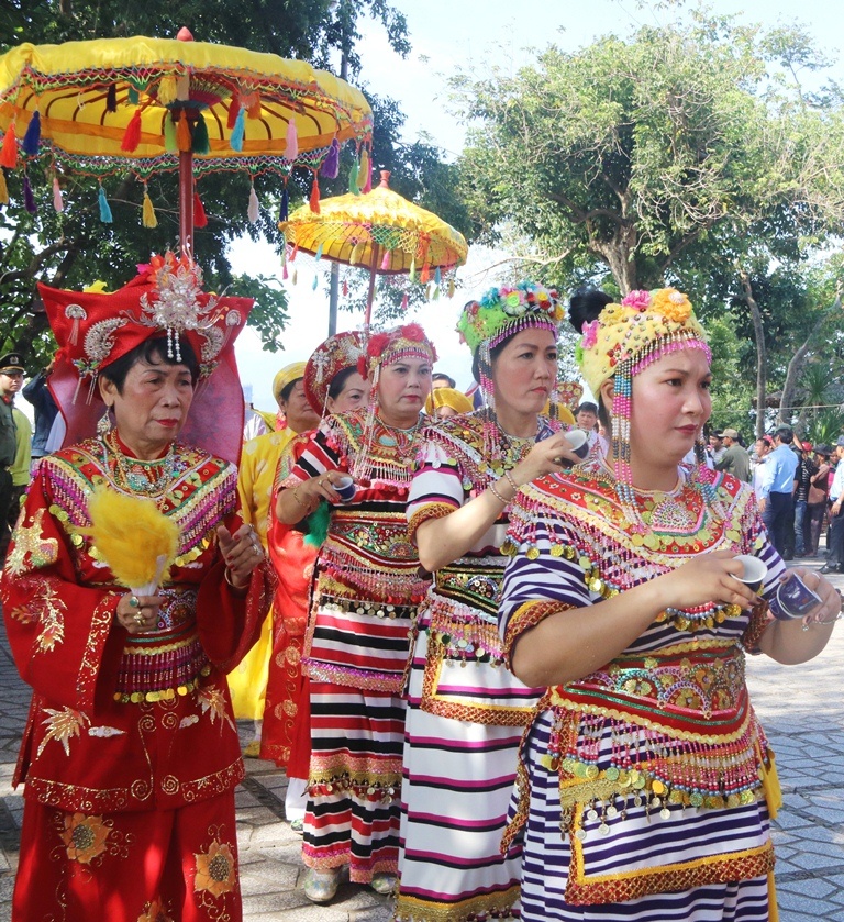 Lễ hội Tháp Bà Ponagar ảnh 2 Le hoi Thap Ba Ponagar anh 2