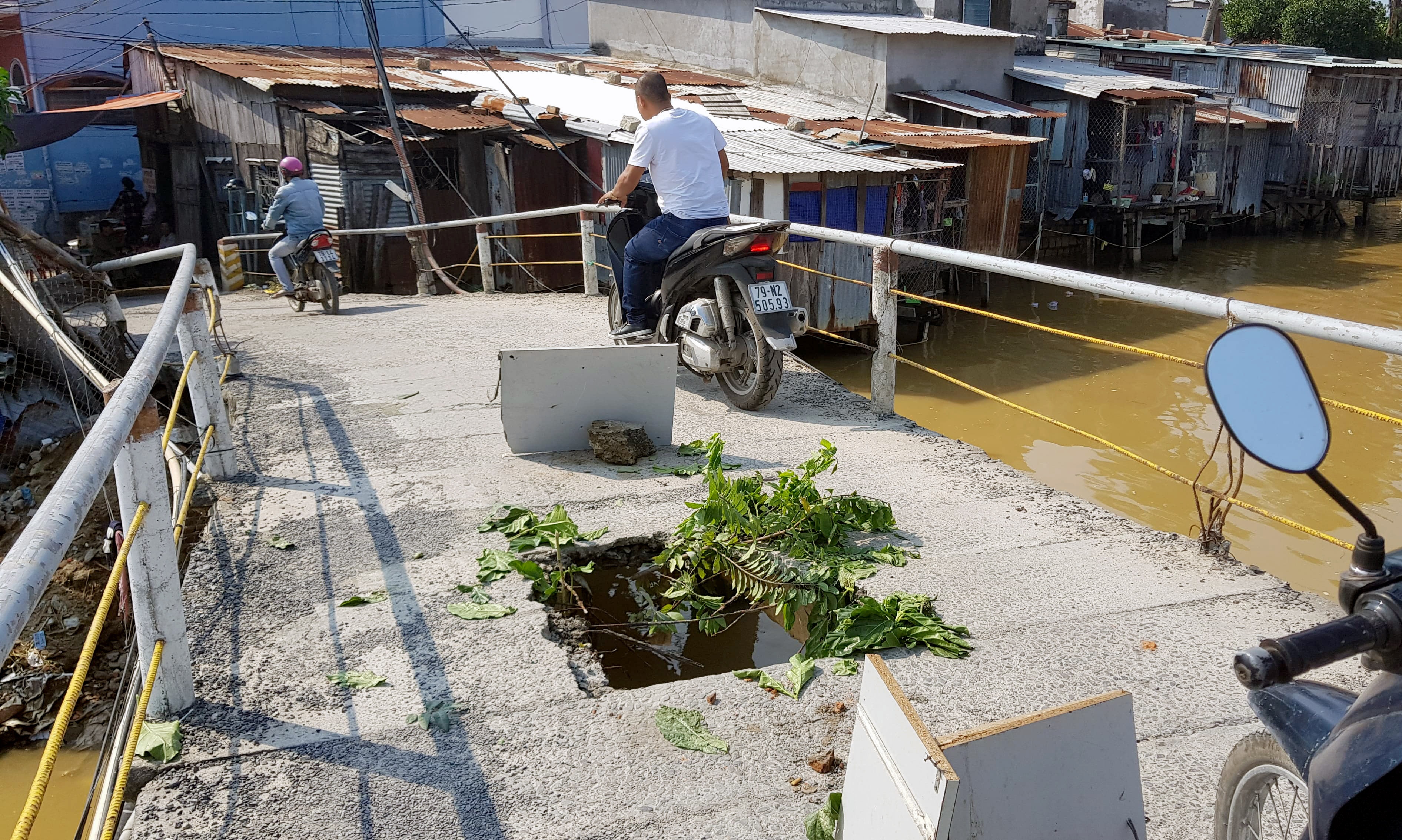 Can canh cau Ngoc Thao xuong cap nghiem trong hinh anh