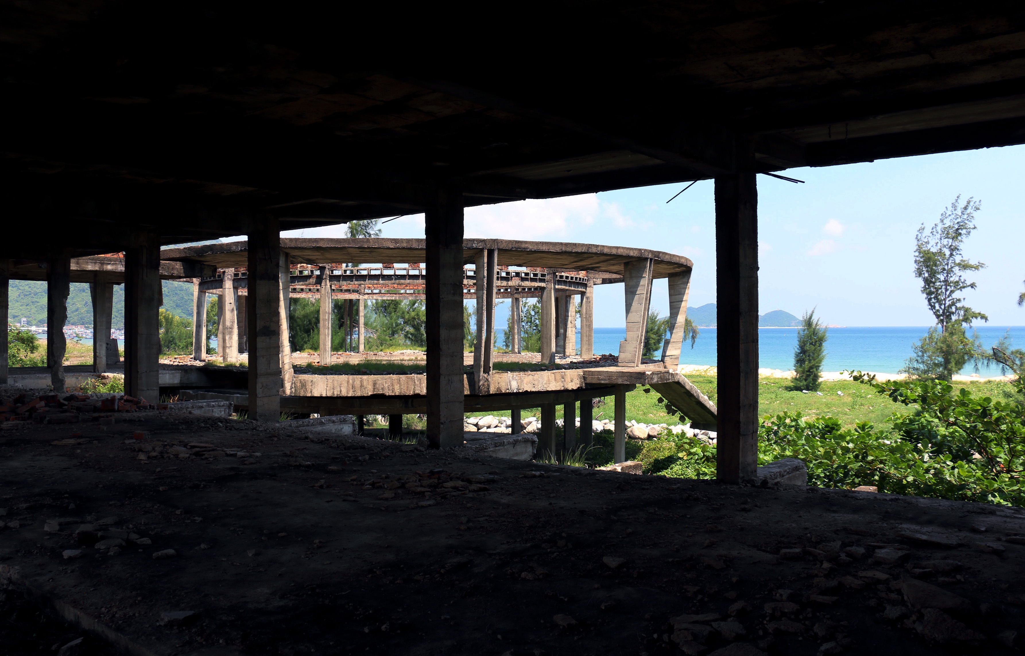 Noi nha ma o bai bien Dai Lanh anh 16