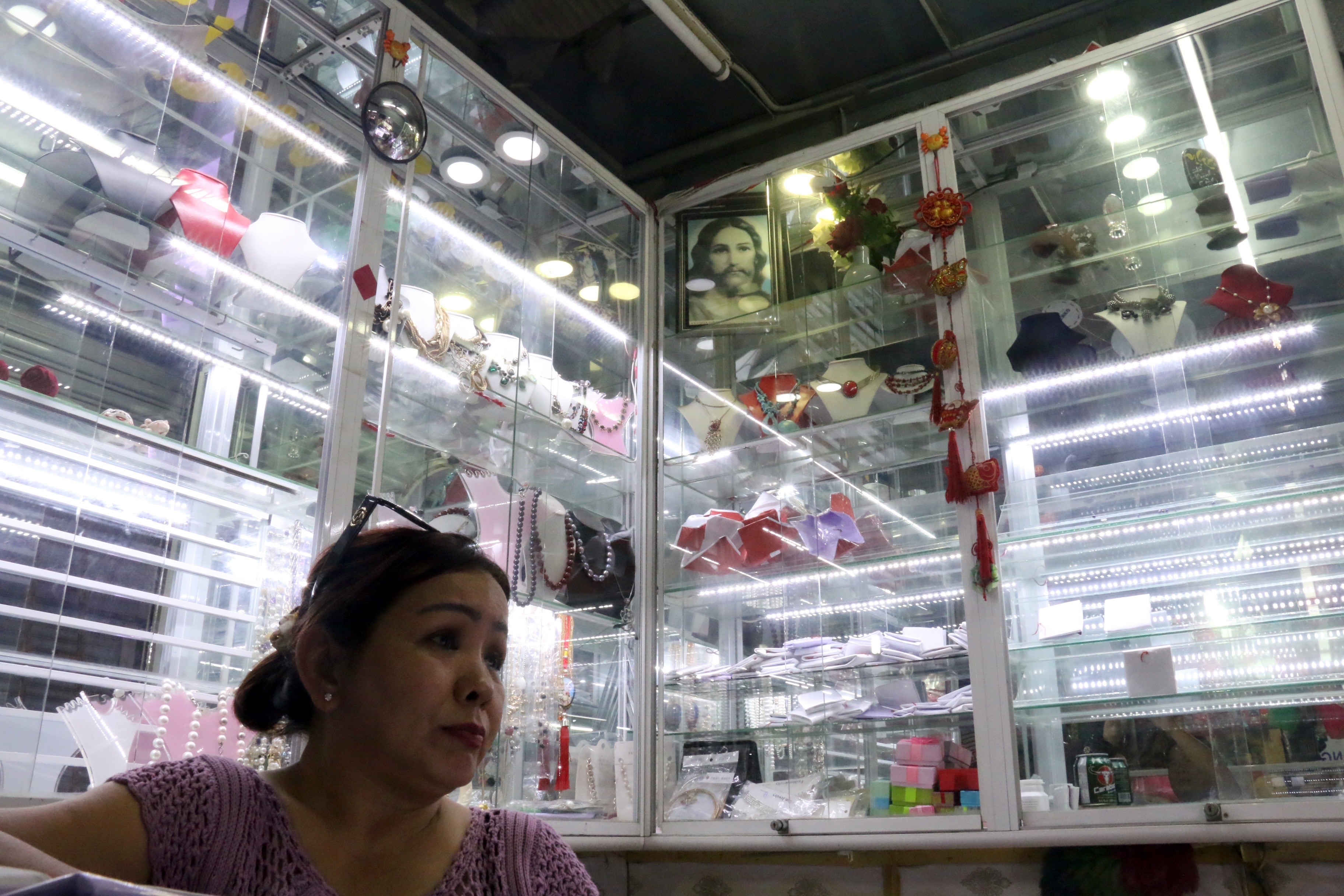 Trộm tiệm vàng bạc ảnh 1 Trom tiem vang bac anh 1