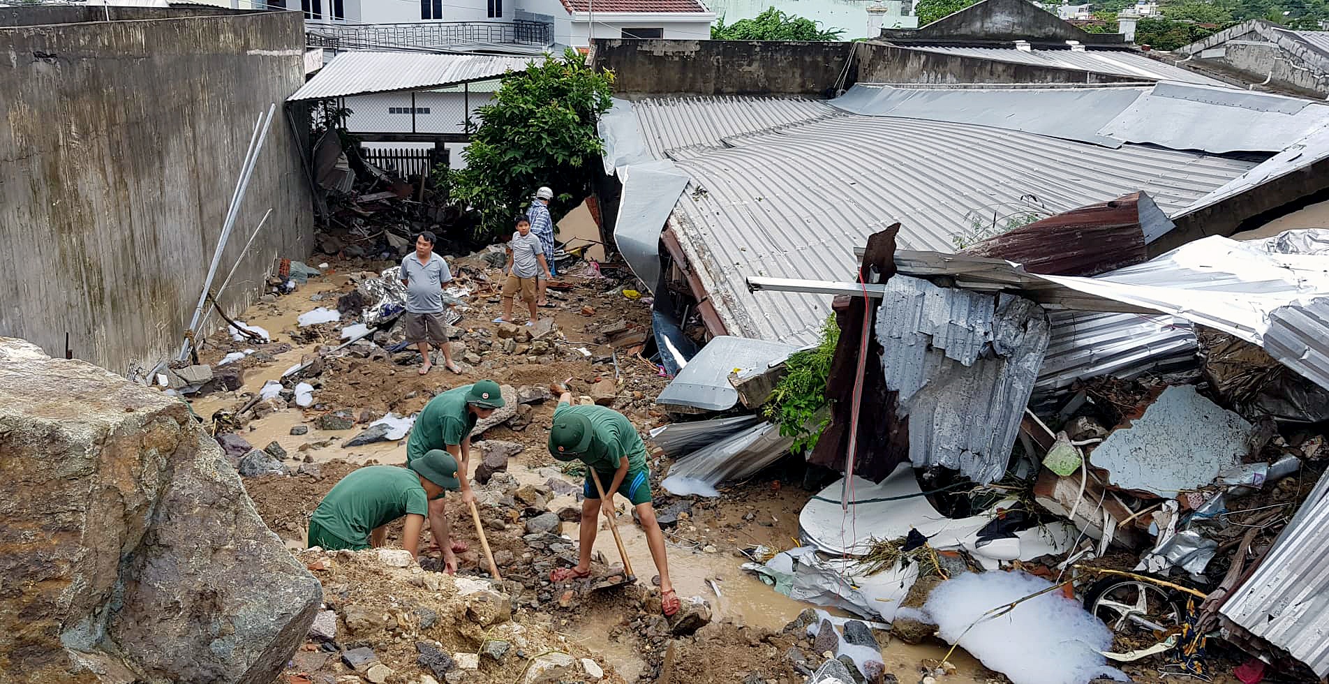 Mua lũ ở Nha Trang ảnh 3 Mua lu o Nha Trang anh 3