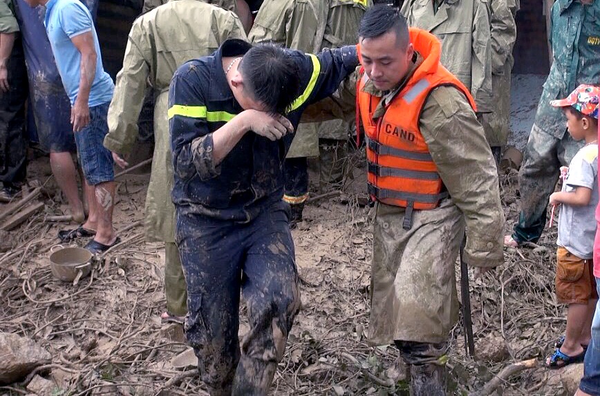 Sat lo nui o Nha Trang anh 11