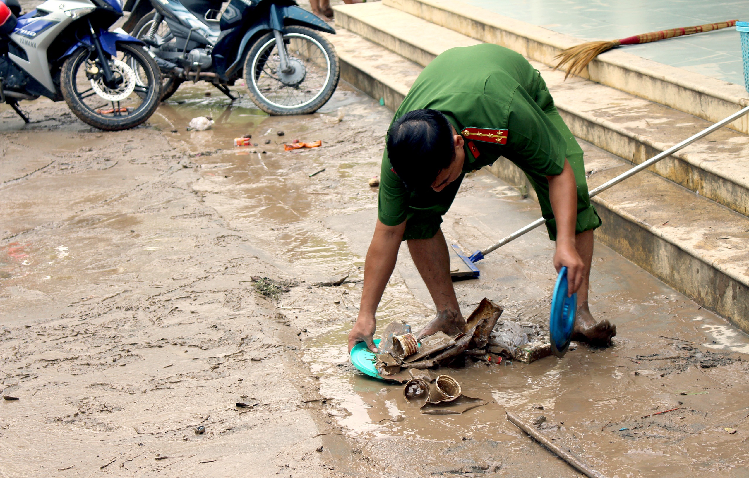 Sat lo nui o Nha Trang anh 6