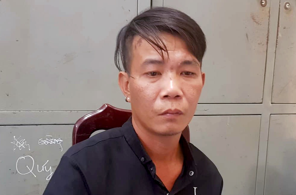 Va quet giao thong, nguoi dan ong dam chet nguoi hinh anh