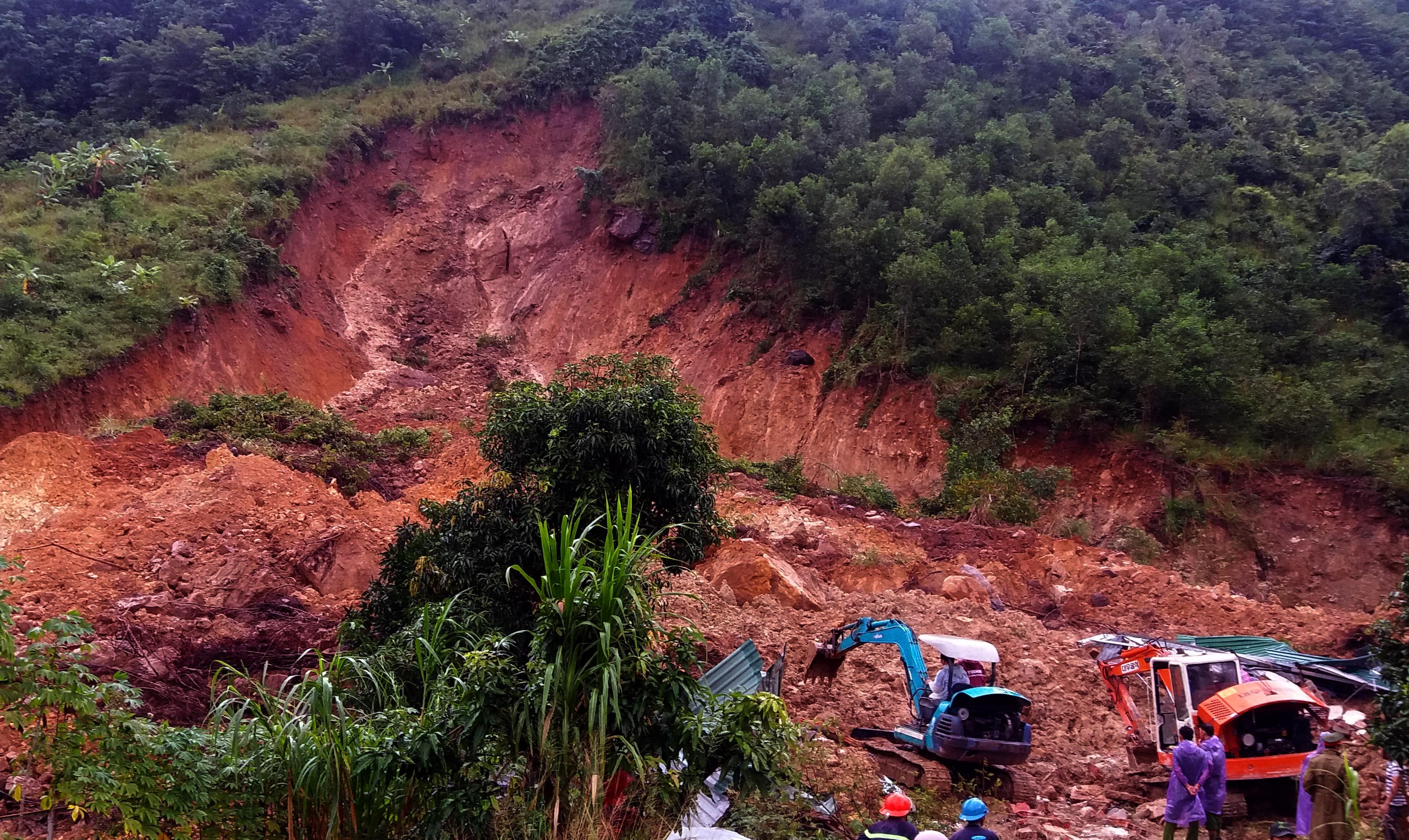 sat lo nui o Khanh Hoa anh 3