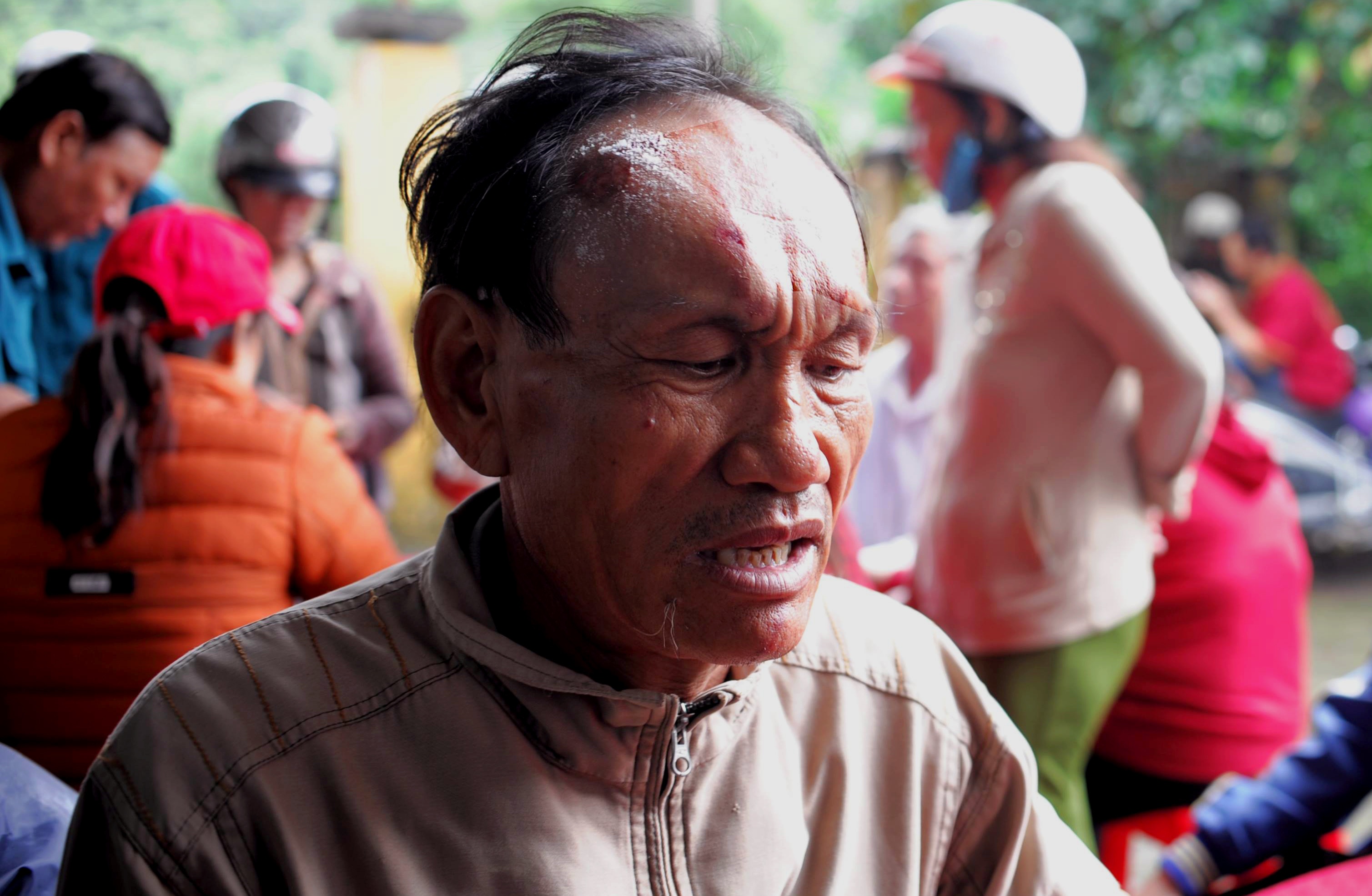 Vu lo nui o Khanh Hoa: Dao boi dat da tim vo, con trong vo vong hinh anh