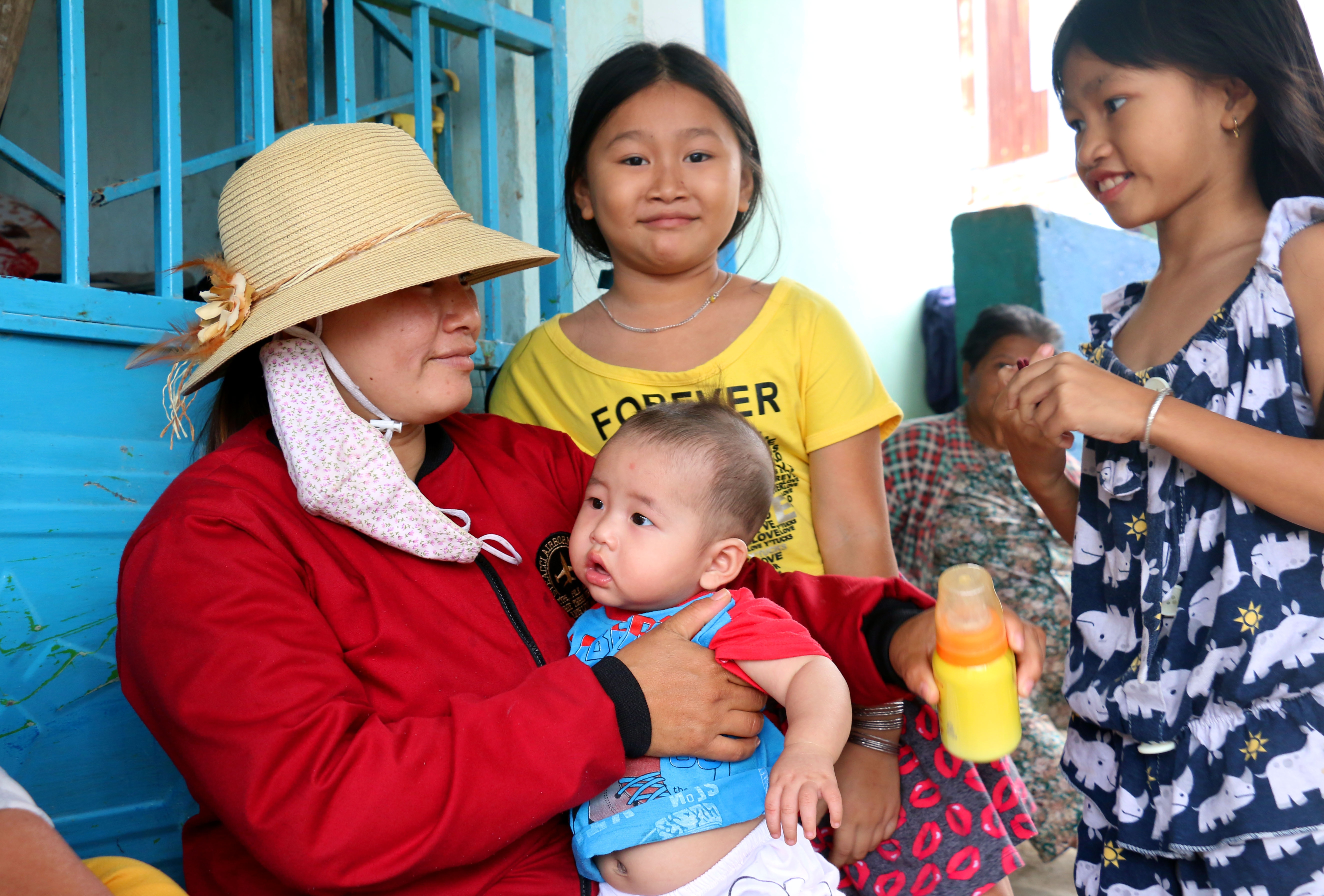 Xom Nui sat lo anh 11