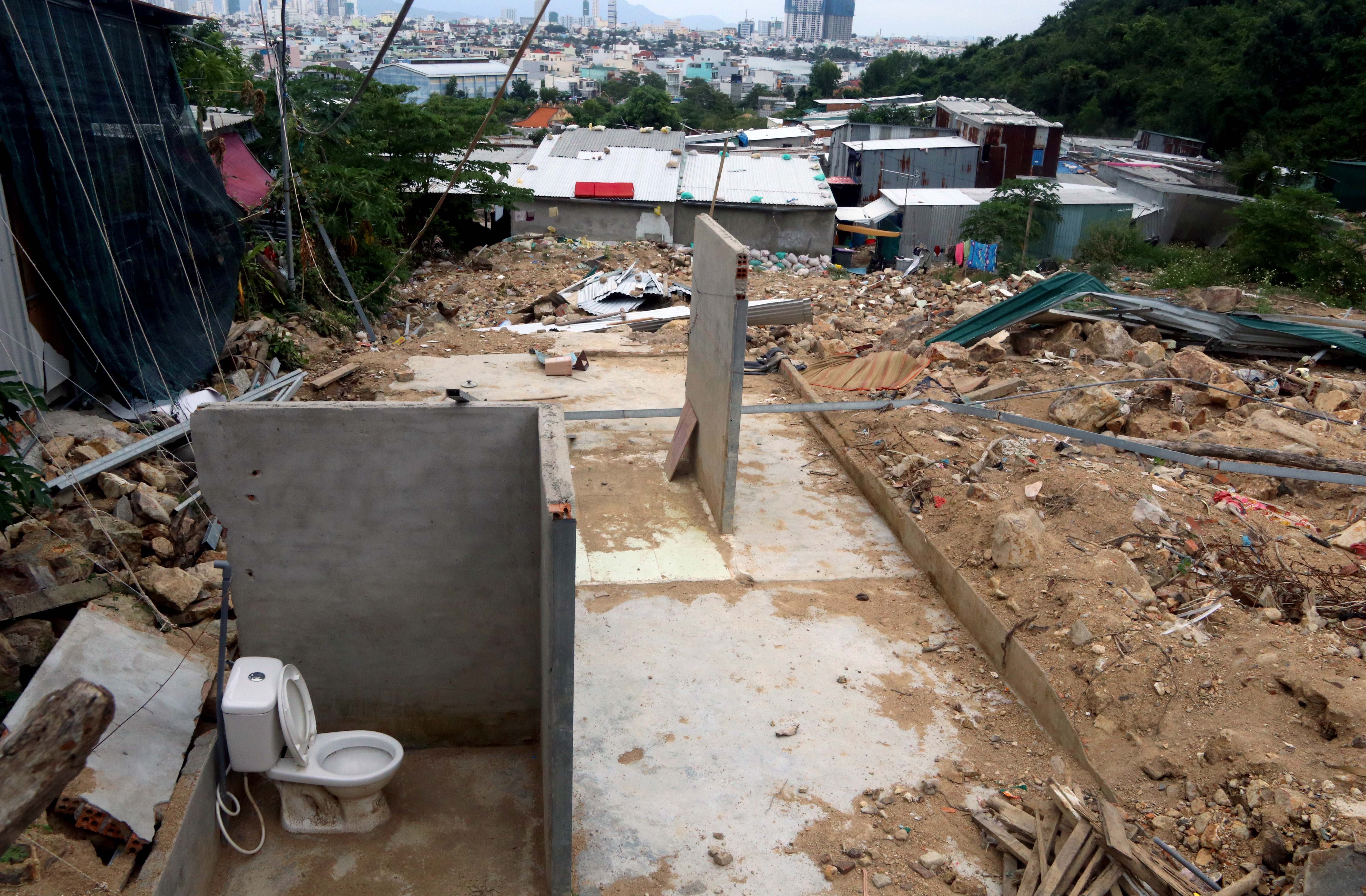 Xom Nui sat lo anh 7