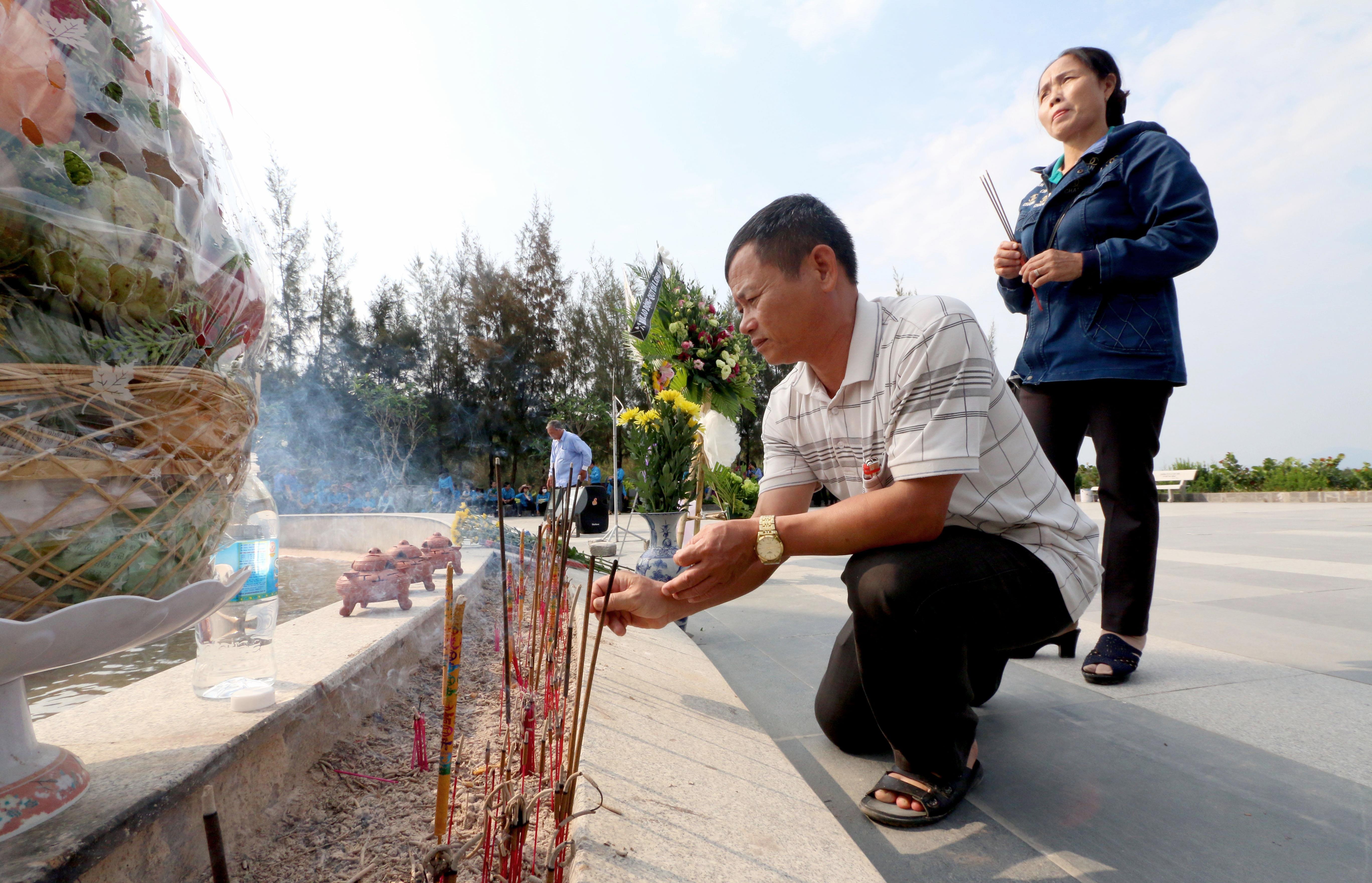 Tuong dai Gac Ma Khanh Hoa anh 3