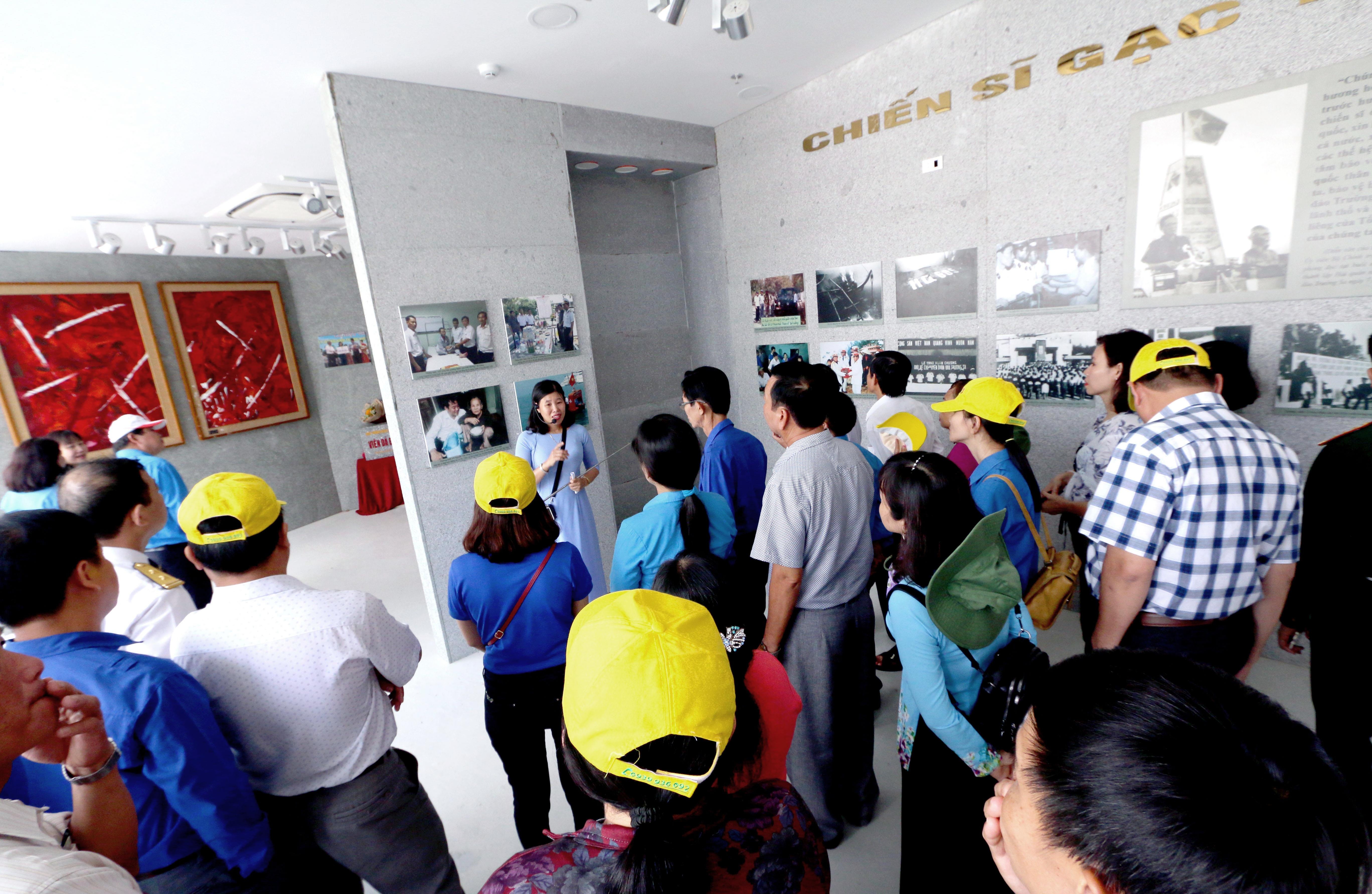 Tuong dai Gac Ma Khanh Hoa anh 6