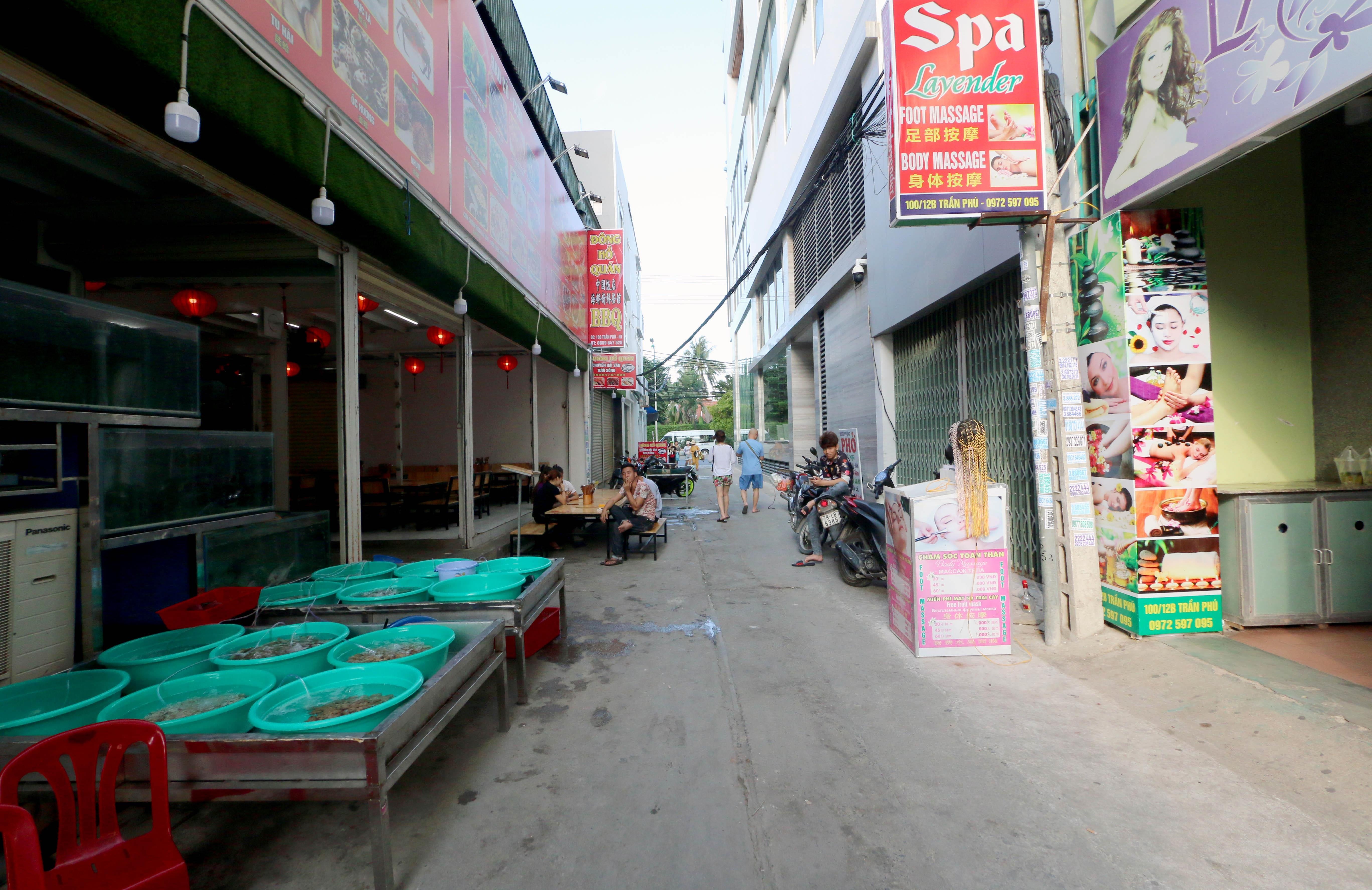 khach san o Nha Trang moc nhu nam khong quy hoach anh 13