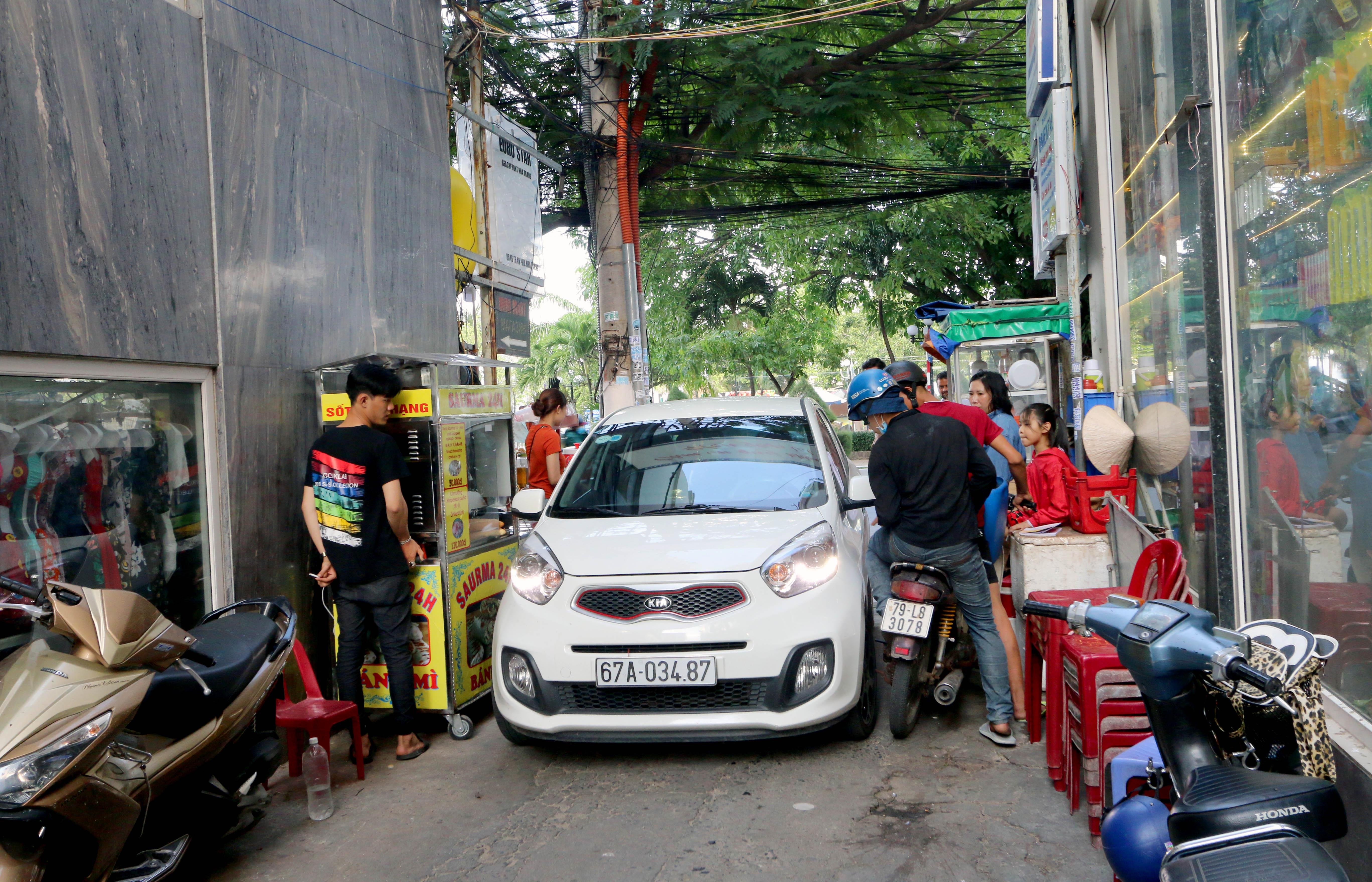 khach san o Nha Trang moc nhu nam khong quy hoach anh 5