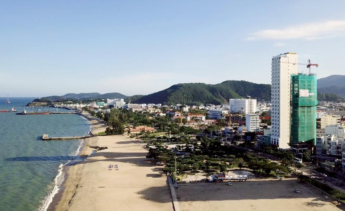 Nha Trang sua quy hoach de duoc xay cong trinh tren 40 tang ven bien? hinh anh