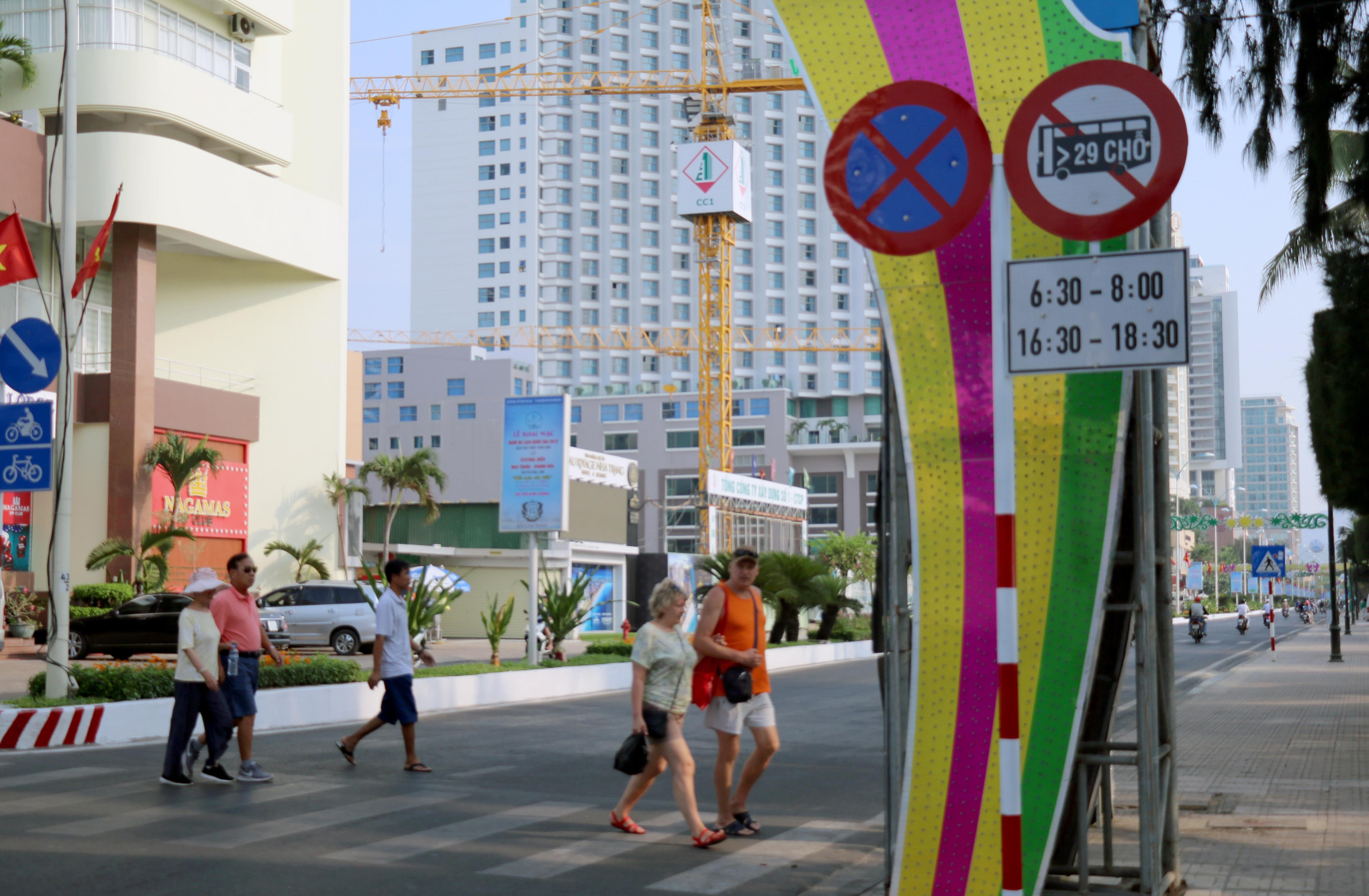 Con đường triệu đô Trần Phú ở Nha Trang ảnh 12 Con duong trieu do Tran Phu o Nha Trang anh 12