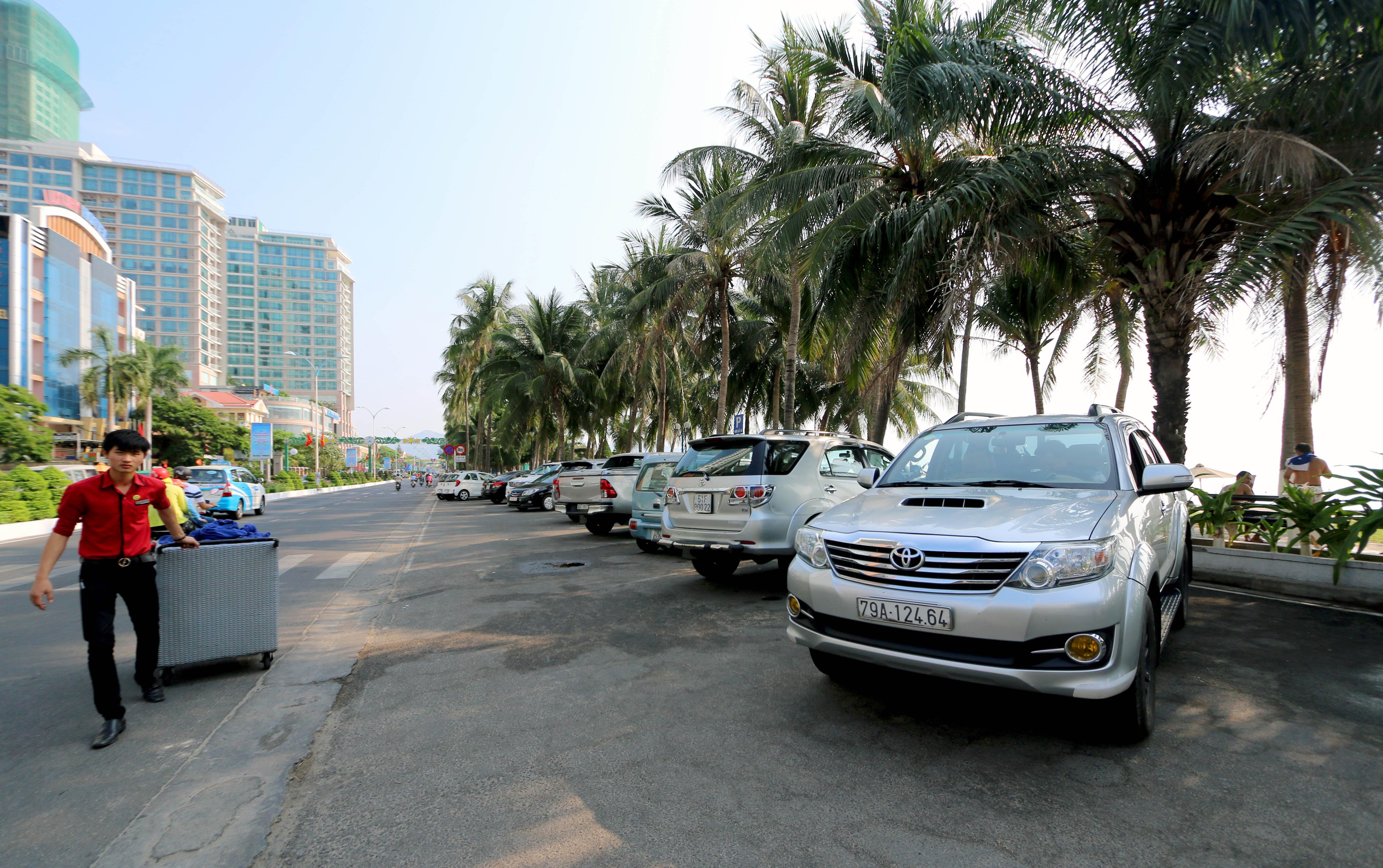 Con đường triệu đô Trần Phú ở Nha Trang ảnh 14 Con duong trieu do Tran Phu o Nha Trang anh 14