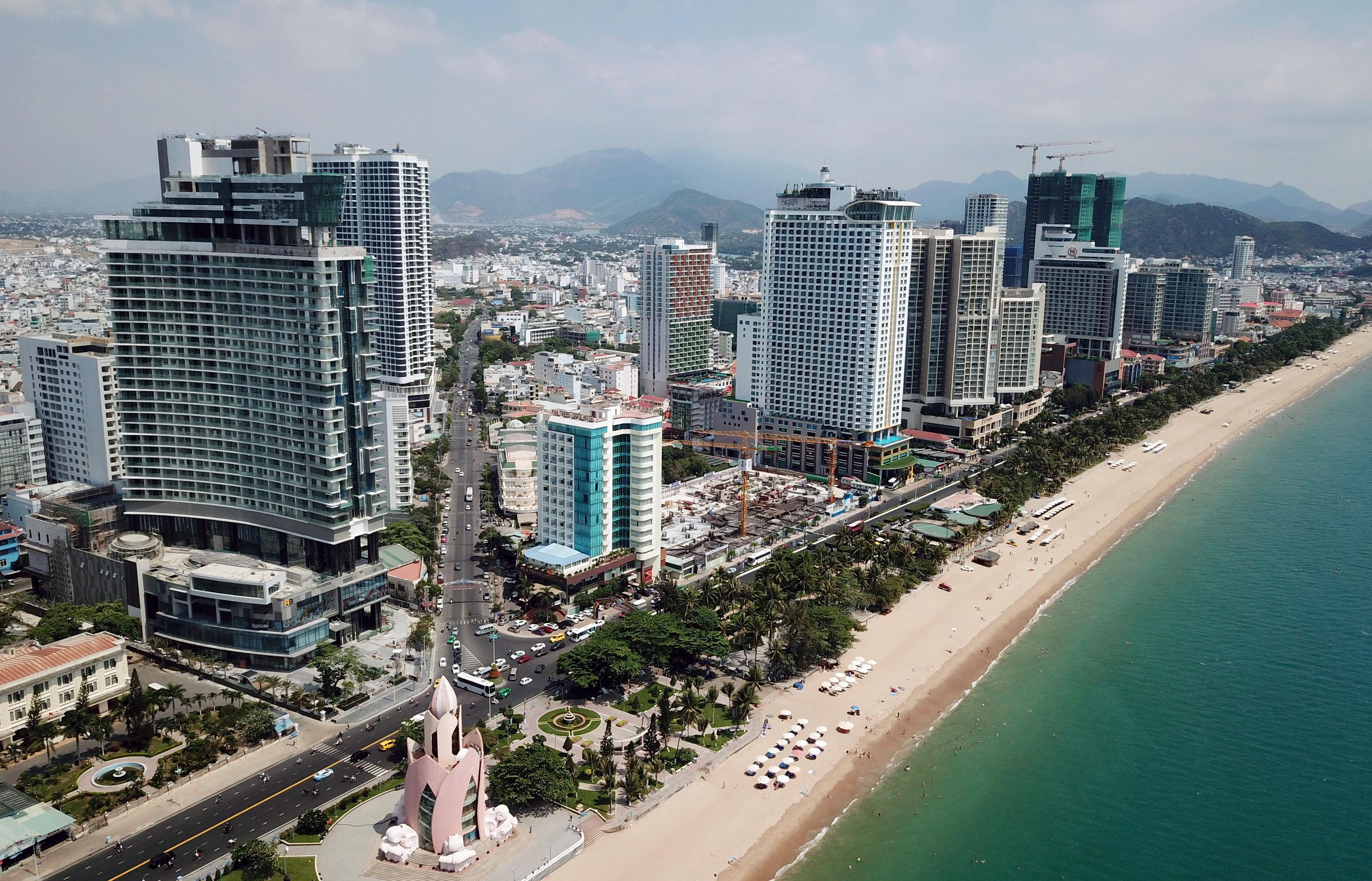 Con đường triệu đô Trần Phú ở Nha Trang ảnh 3 Con duong trieu do Tran Phu o Nha Trang anh 3