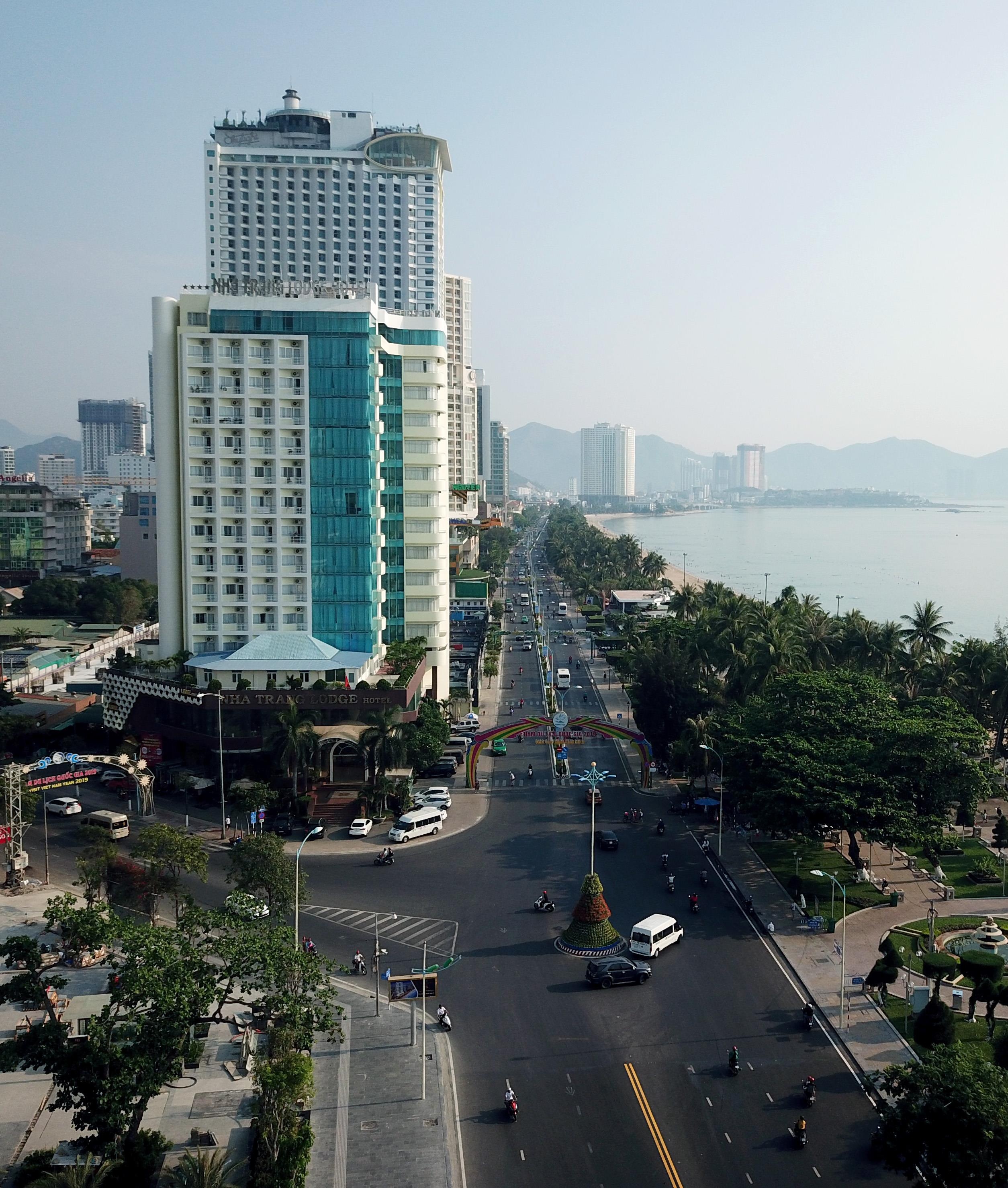 Con đường triệu đô Trần Phú ở Nha Trang ảnh 4 Con duong trieu do Tran Phu o Nha Trang anh 4