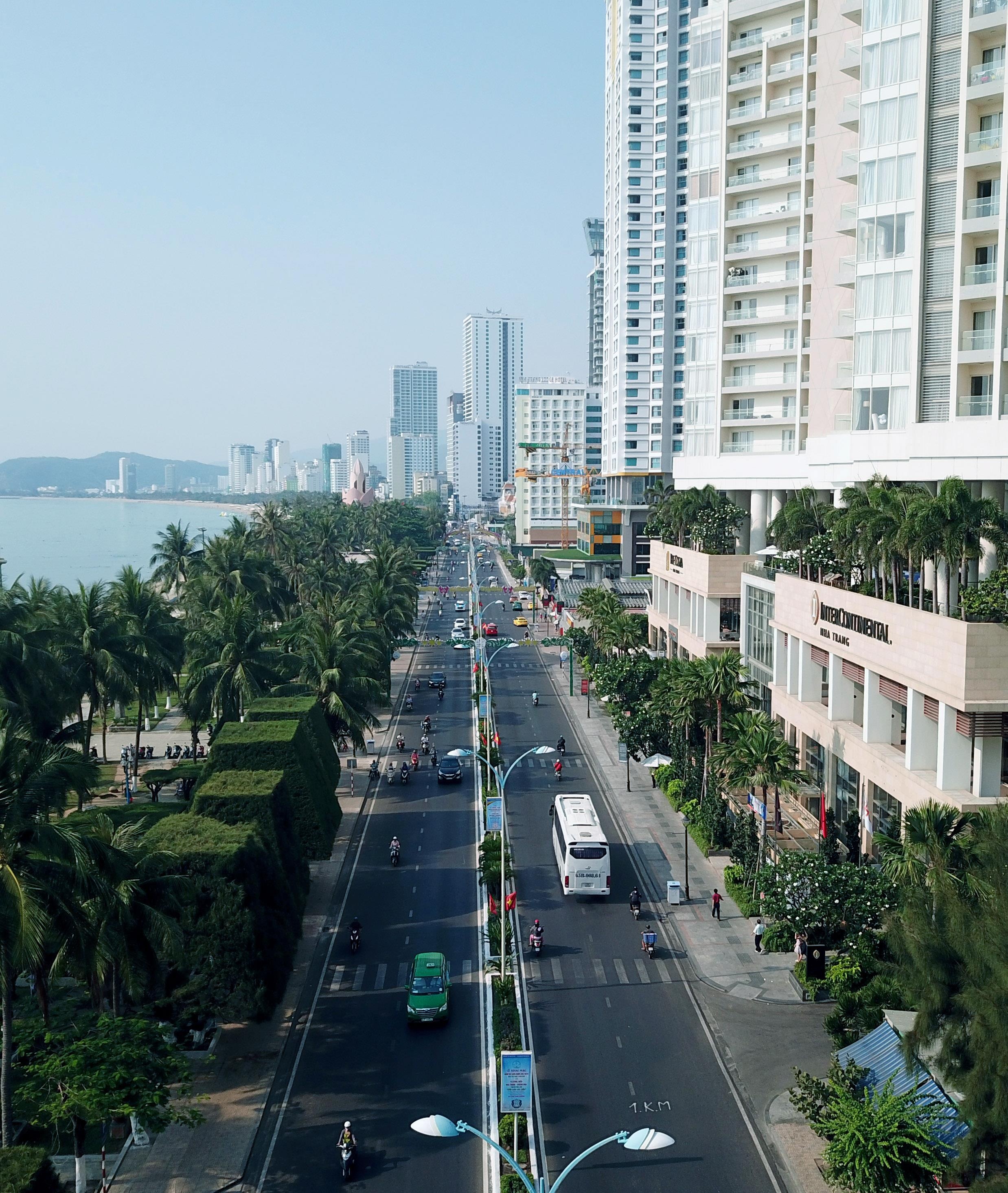 Con đường triệu đô Trần Phú ở Nha Trang ảnh 7 Con duong trieu do Tran Phu o Nha Trang anh 7