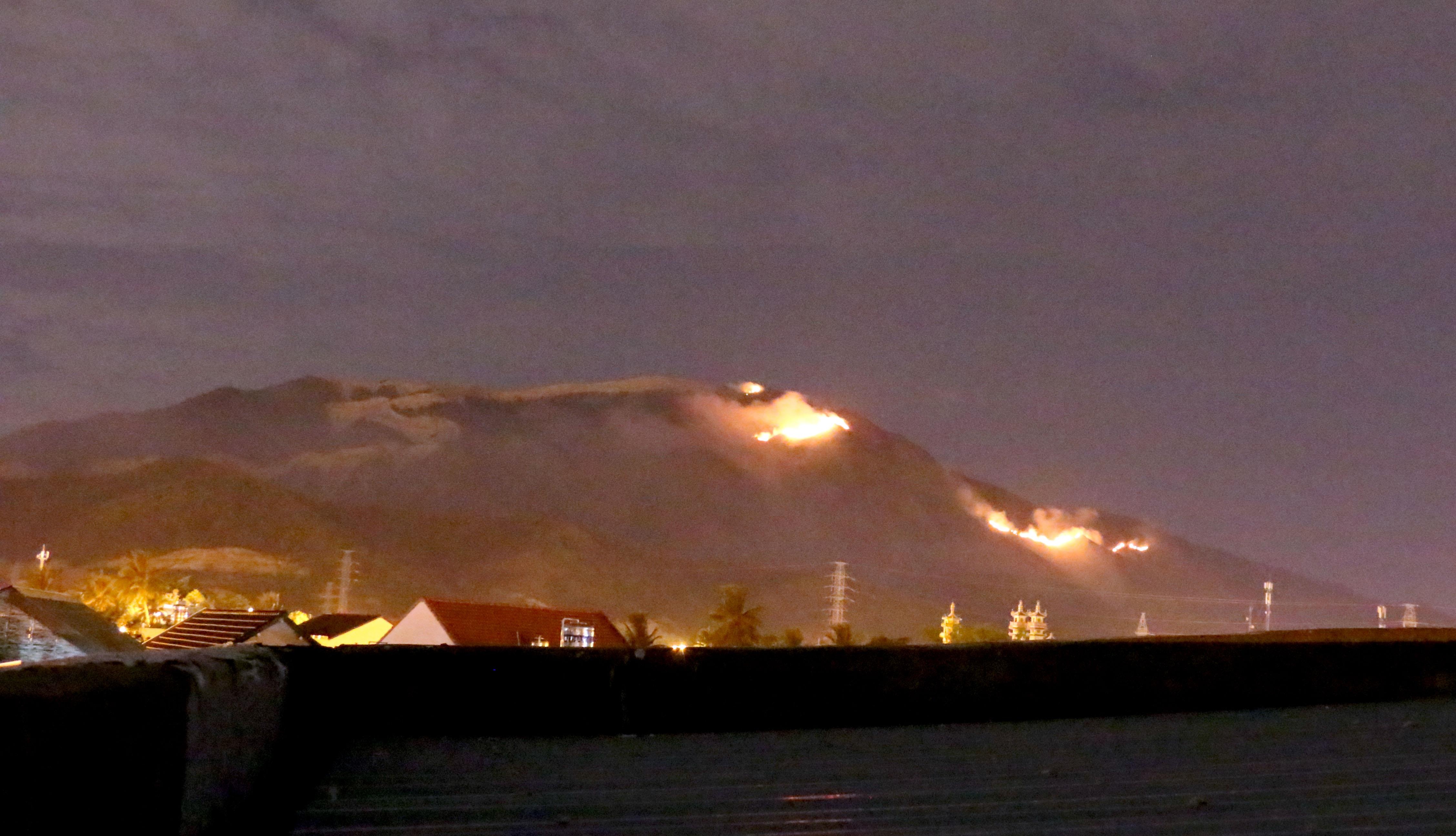 Núi Chín Khúc Nha Trang ảnh 1 Nui Chin Khuc Nha Trang anh 1