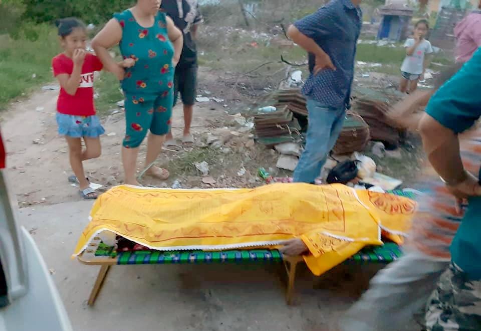 Lật ghe chở khách ảnh 1 Lat ghe cho khach anh 1