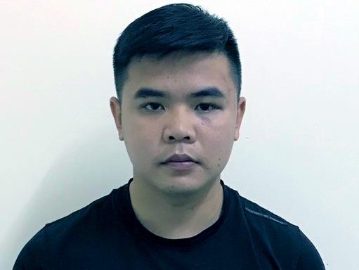 Bat 9X gia danh canh sat lua dao hang chuc nguoi hinh anh