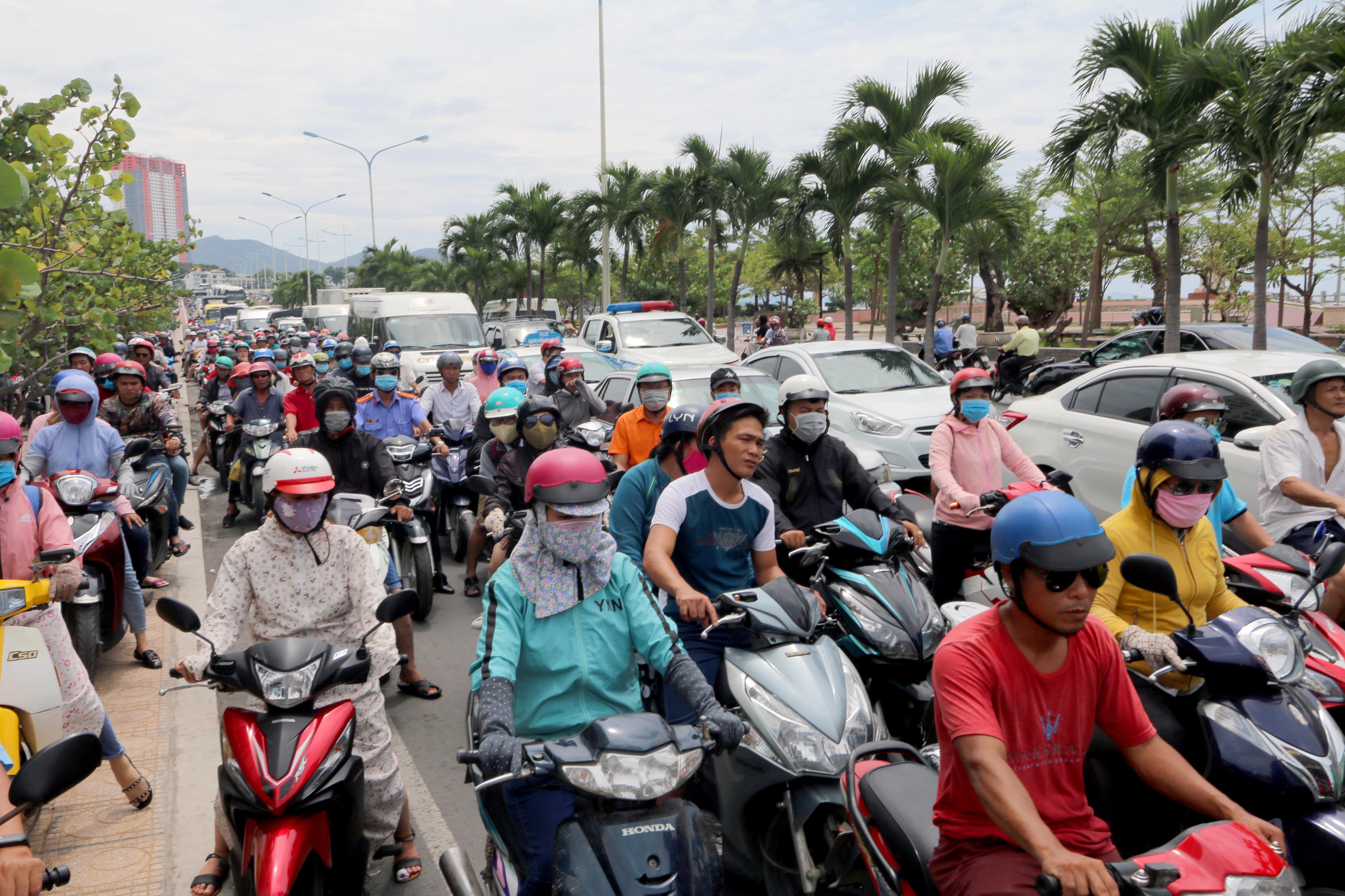 Nha Trang kẹt xe ảnh 1 Nha Trang ket xe anh 1